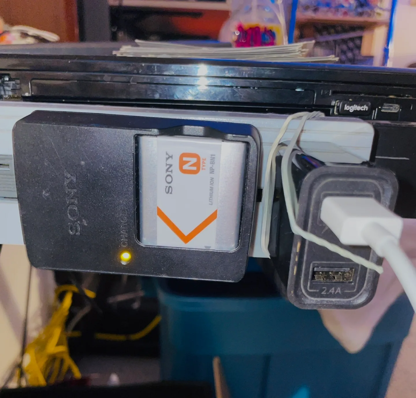 Sony Cyber-shot DSC-W830 14.1MP Digital Camera image indicator(4)