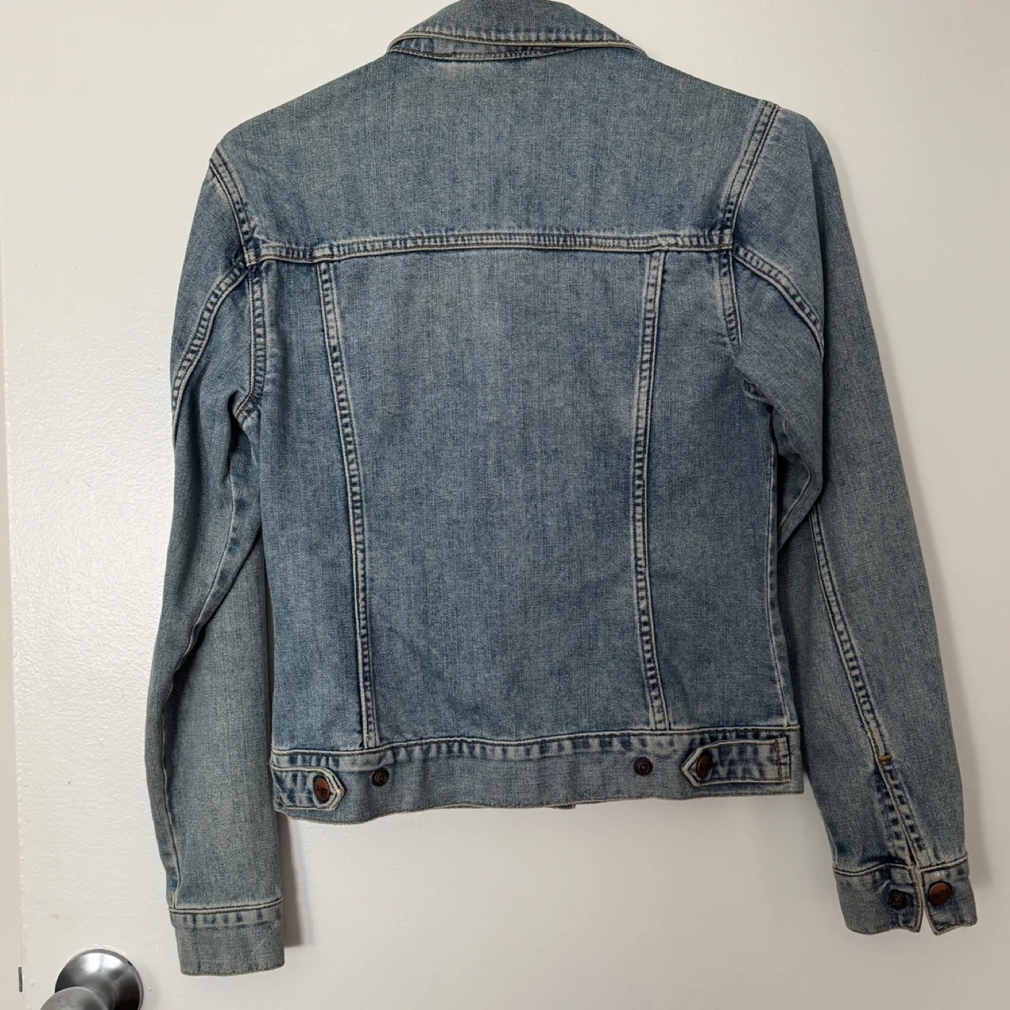 Vintage Wrangler Denim Jean Jacket circa 1986 image indicator(2)