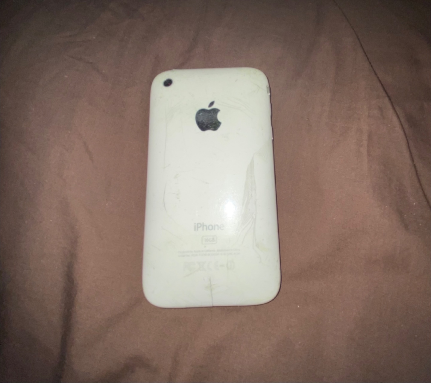 iPhone 3 - White - Used - photo 2