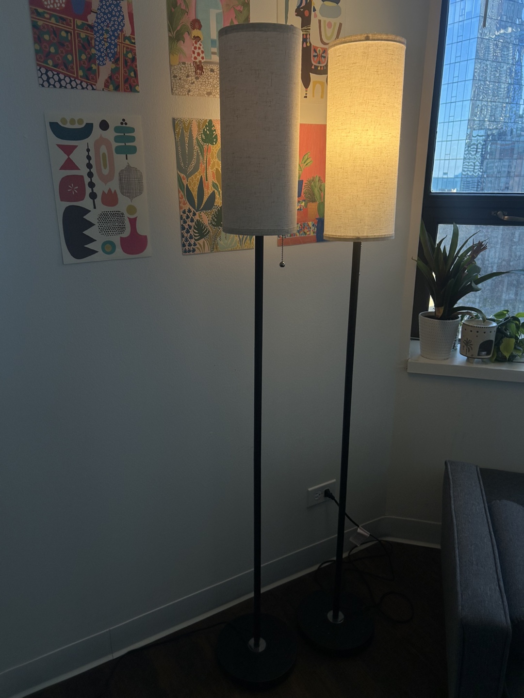 Pair of Modern Floor Lamps - photo 3