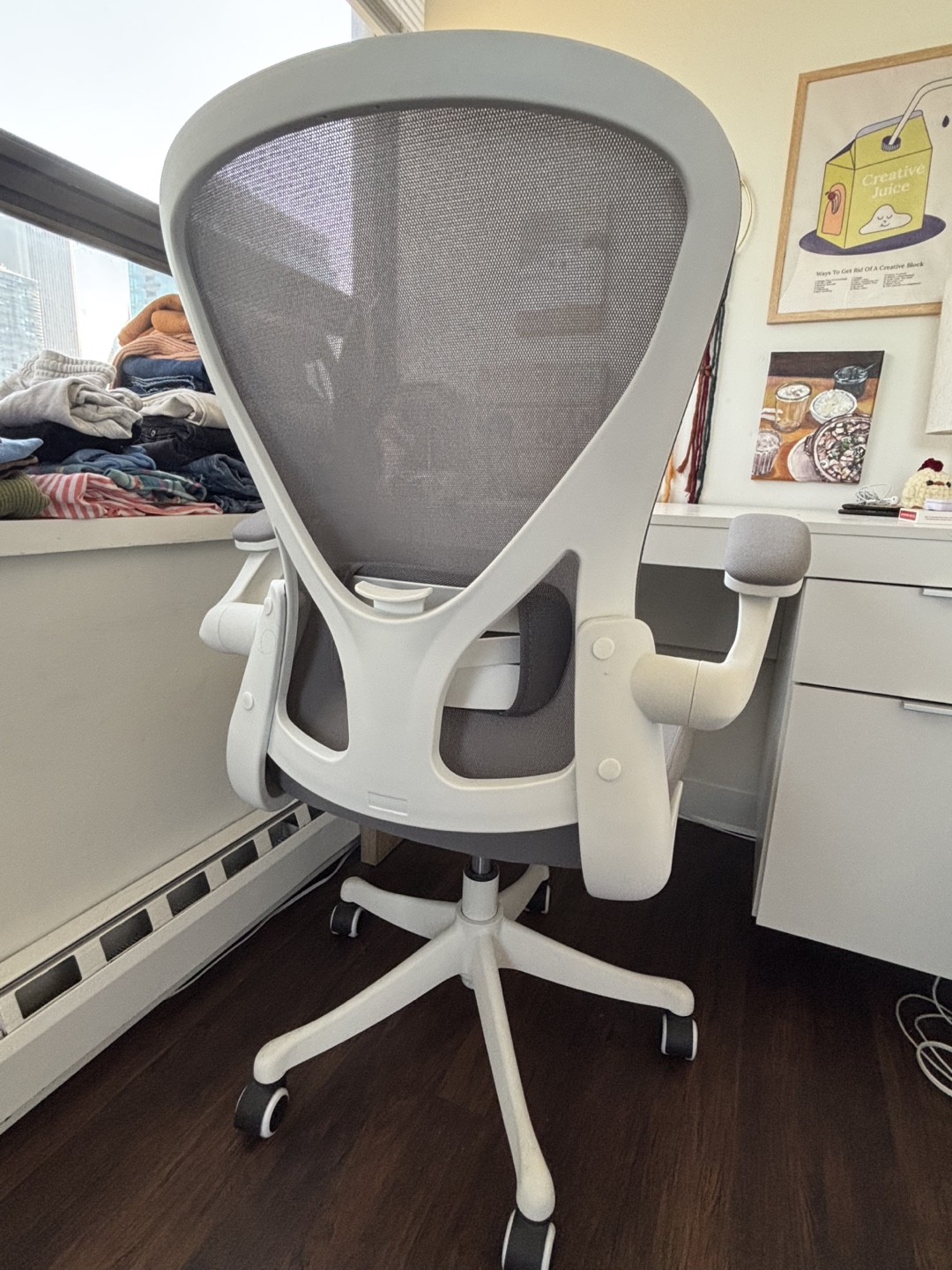 Gray Mesh Office Chair with White Frame