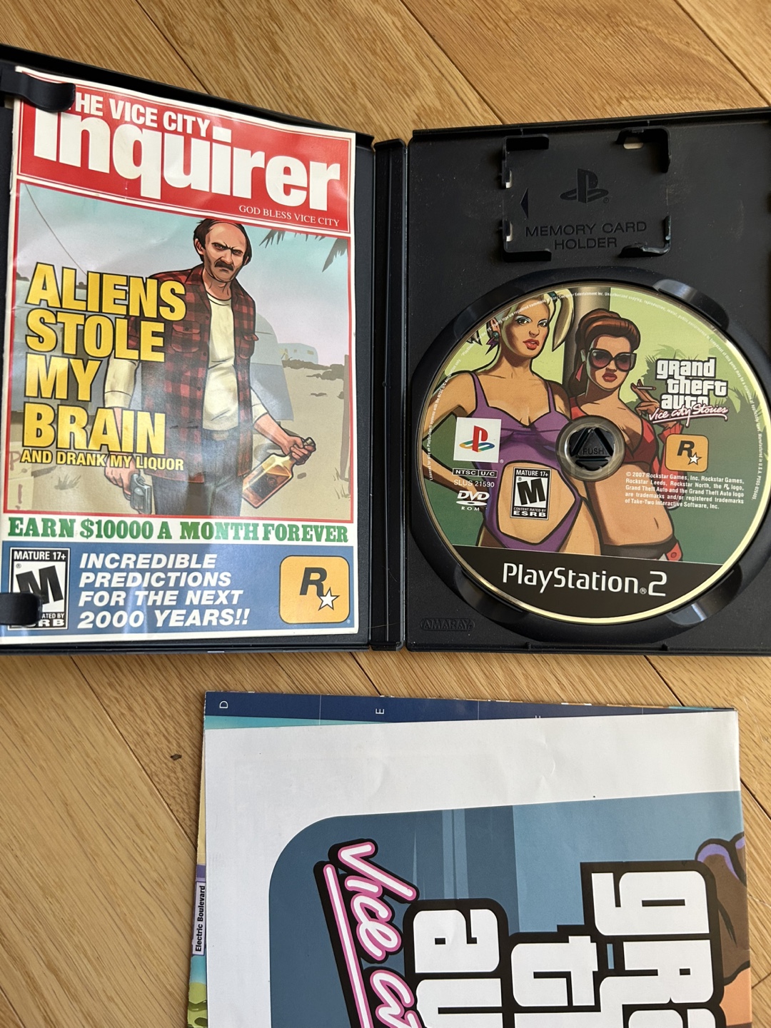 Grand Theft Auto: Vice City Stories (PS2) - photo 2