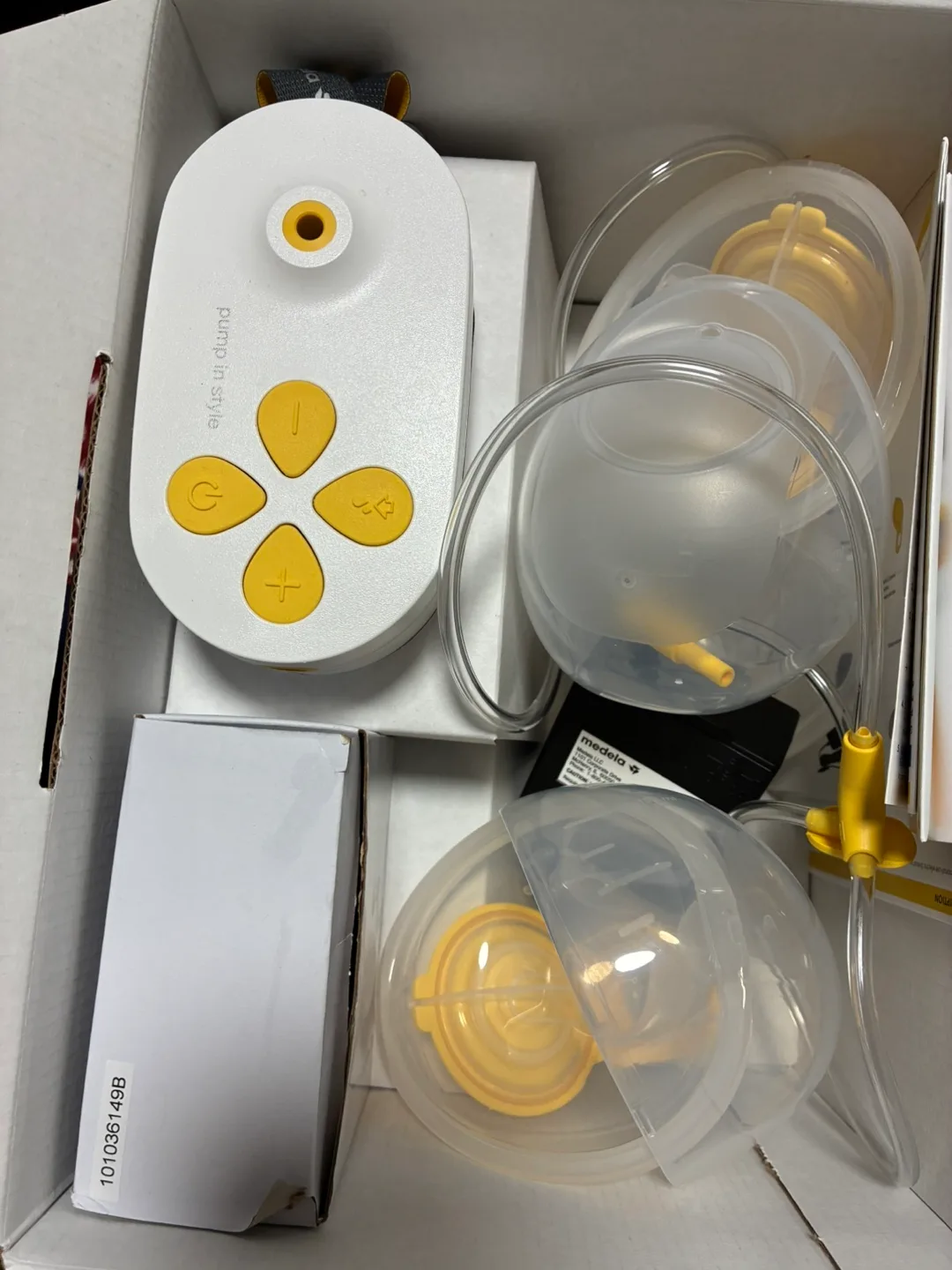 Medela Pump In Style MaxFlow Electric Breast Pump image indicator(2)