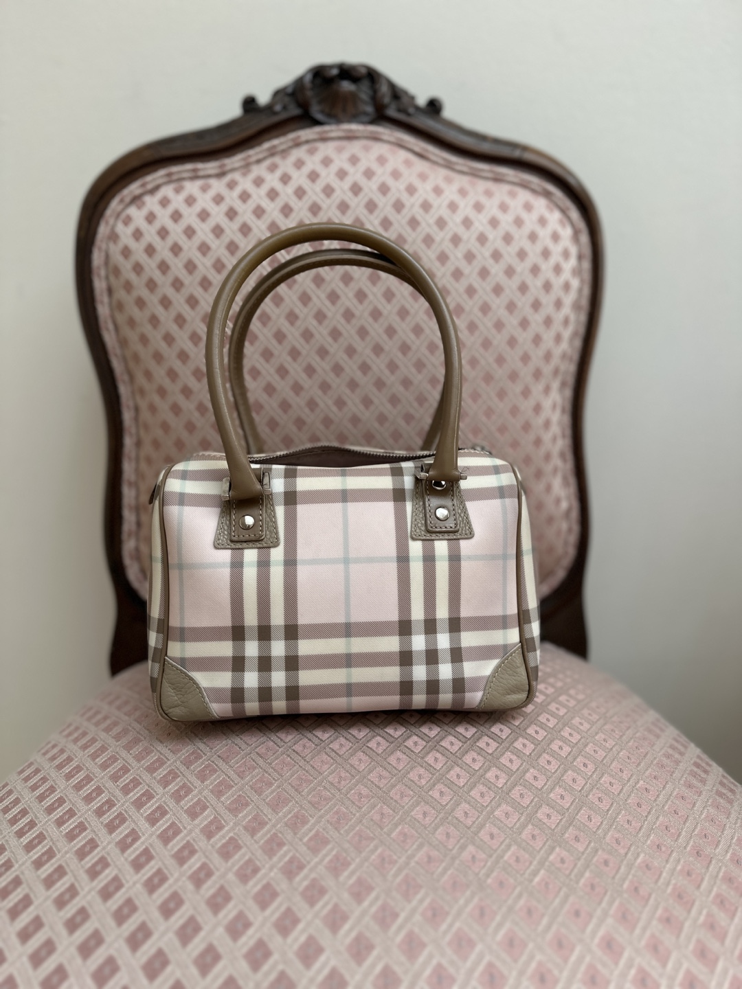 Burberry London Pink Check Handbag - photo 2