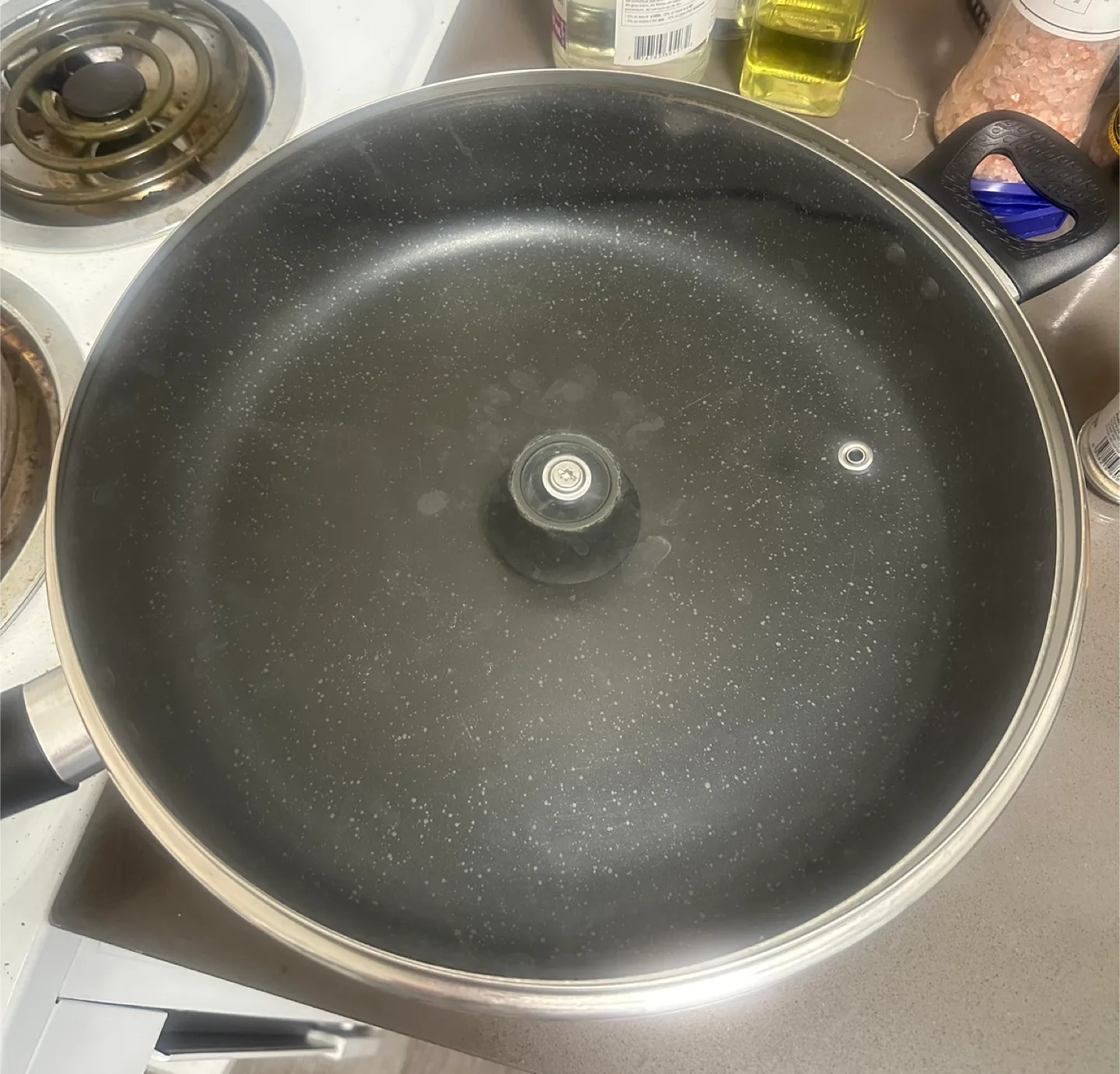 T-fal Non-Stick Fry Pan with Lid image indicator(2)