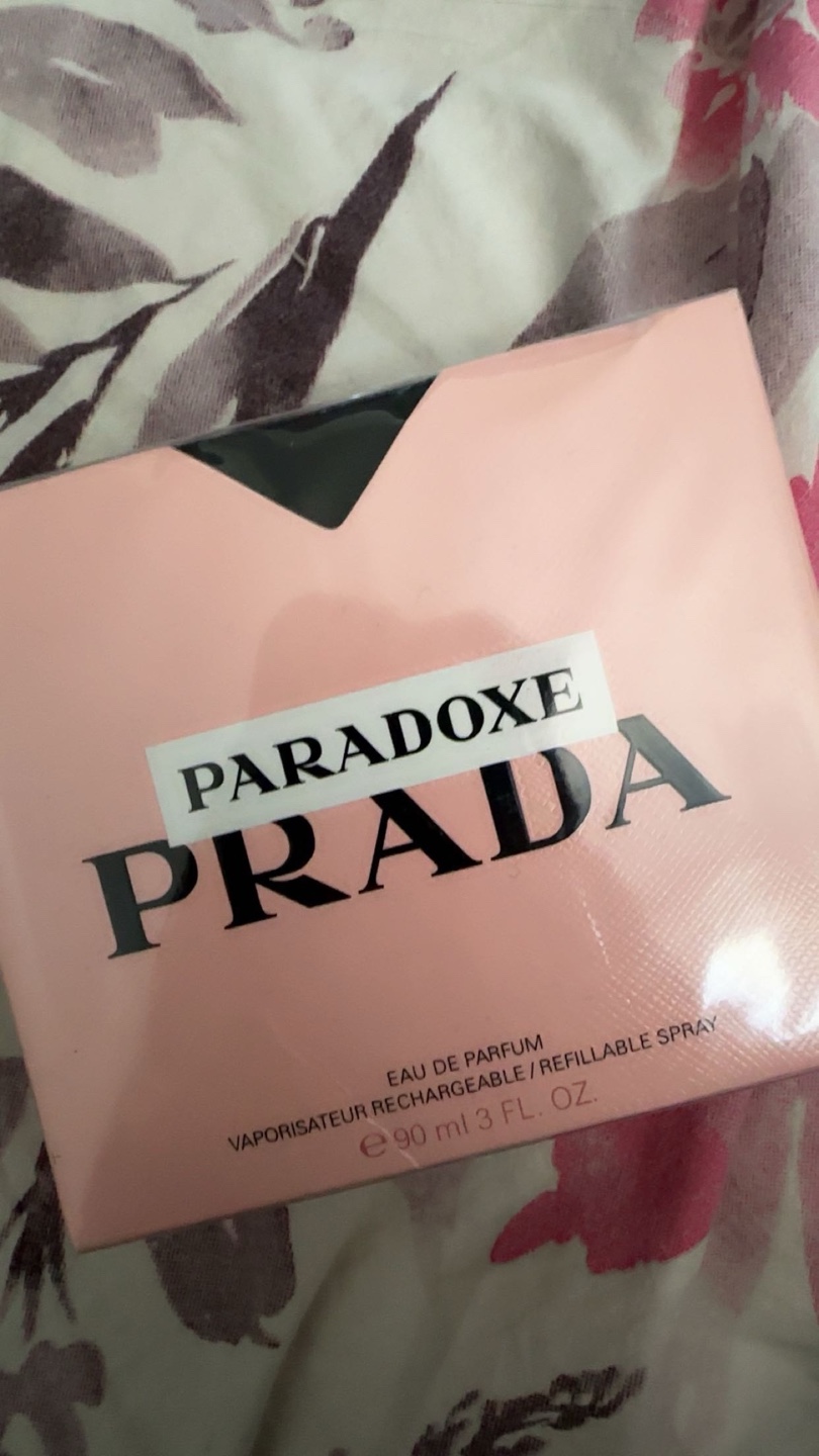 Prada Paradoxe Eau de Parfum Refillable Spray 90ml