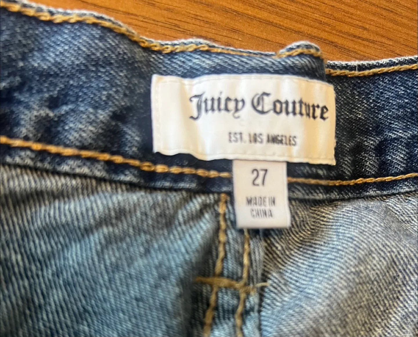 Juicy Couture Size 27 Distressed Jeans image indicator(3)