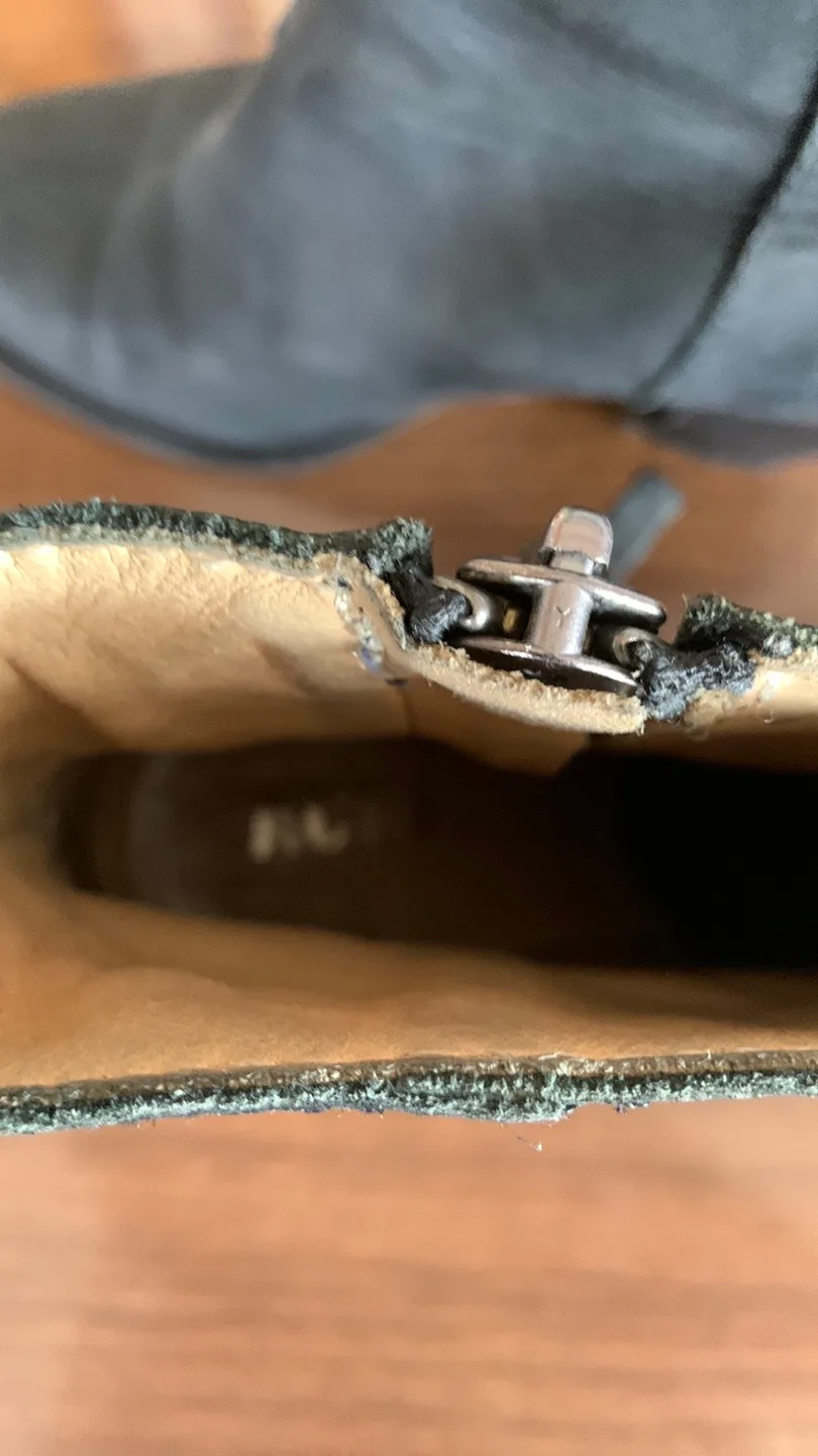 Acne Women's Black Leather Ankle Boots image indicator(5)