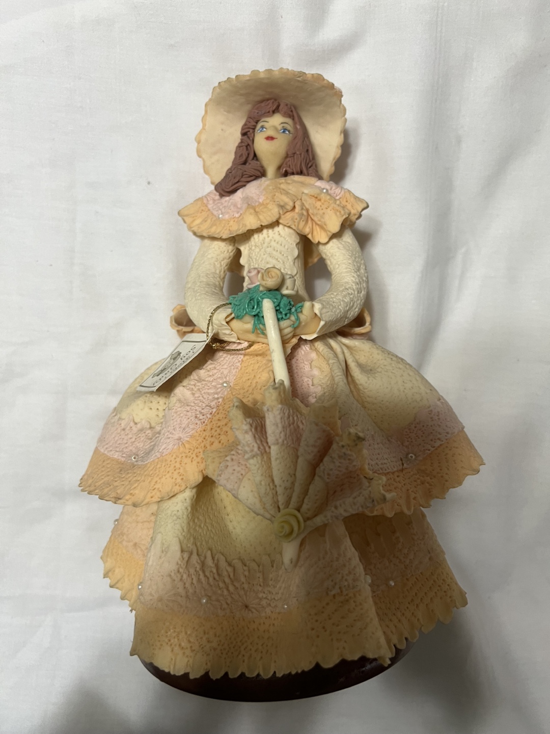 Vintage Collectible Lady Figurine