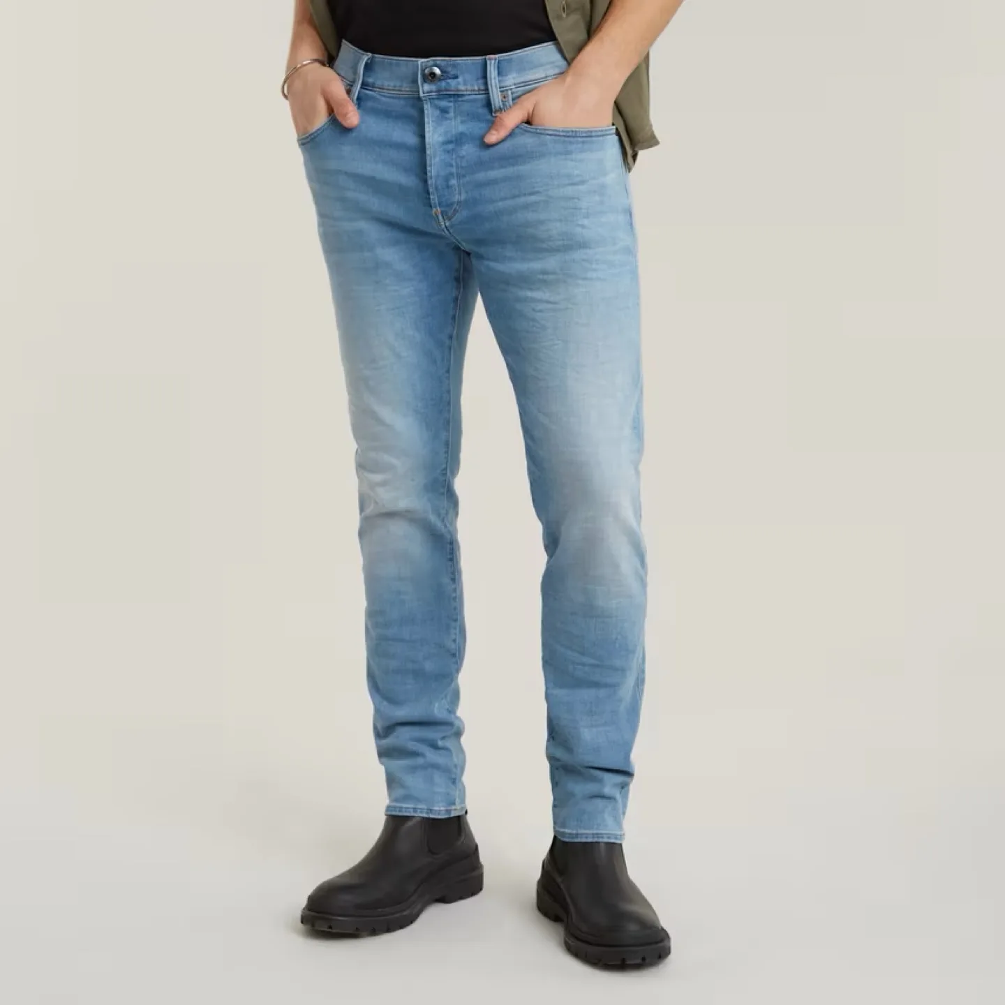 NEW G-Star Slim Jeans 31/30 image indicator(10)