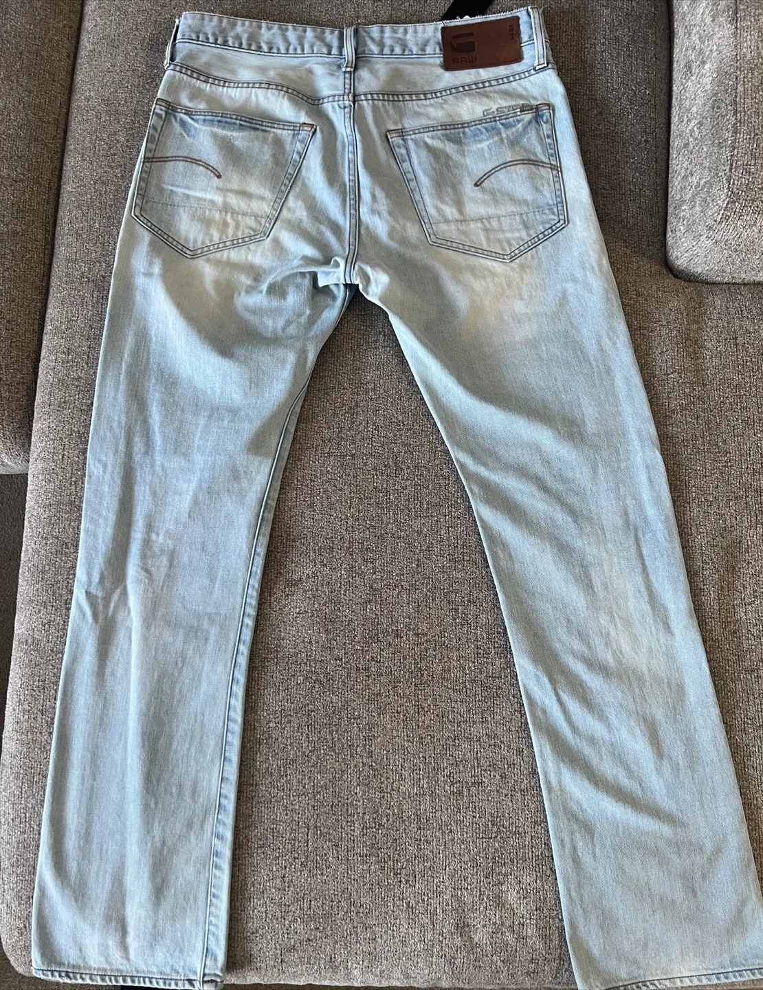 NEW G-Star Slim Jeans 31/30 image indicator(5)