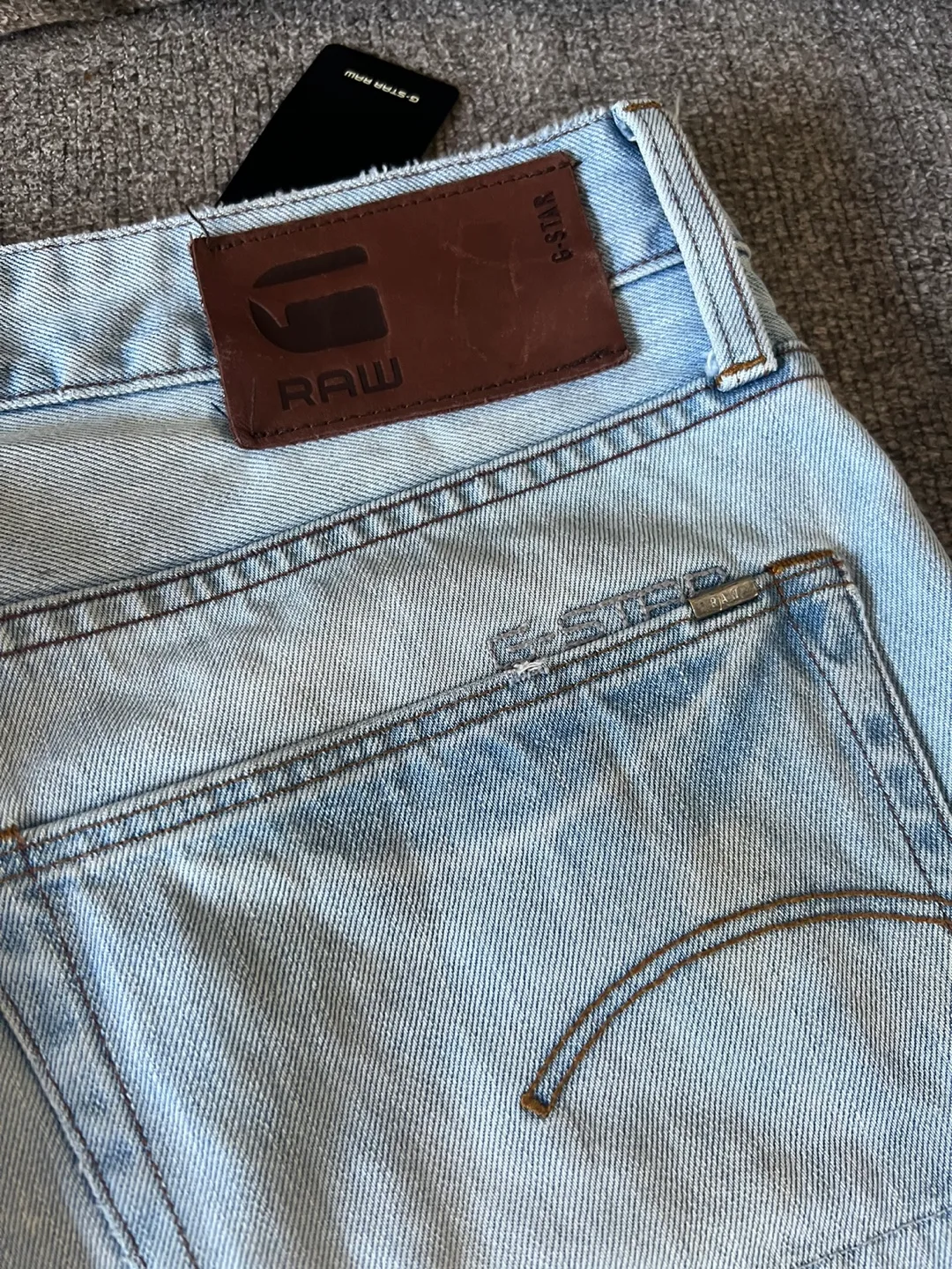 NEW G-Star Slim Jeans 31/30 image indicator(7)