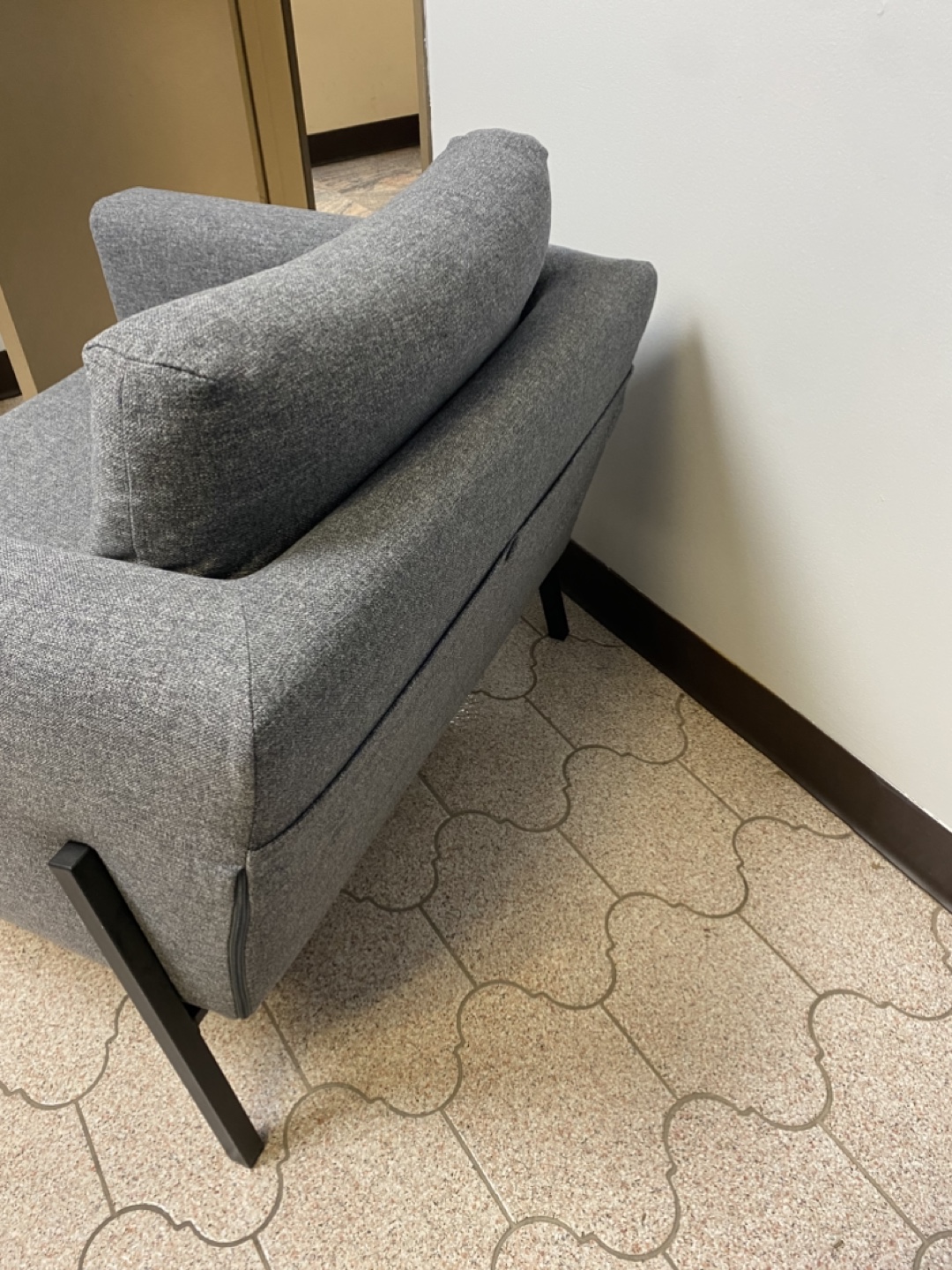IKEA Koarp Armchairs - photo 4