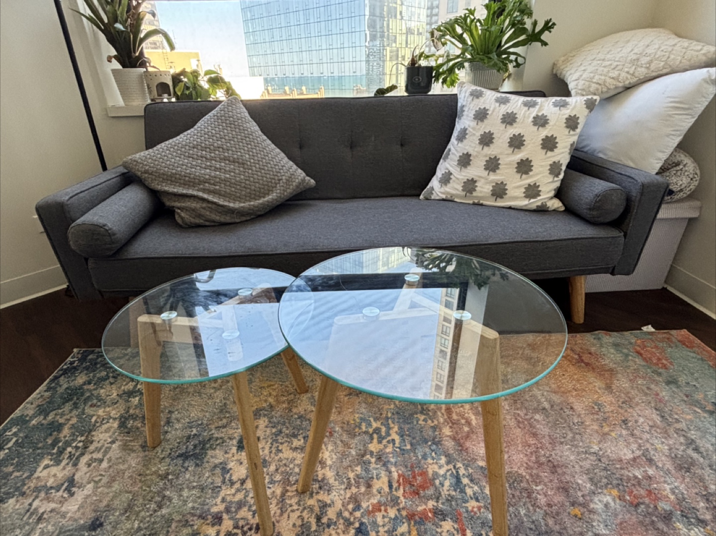 Grey couch - photo 3
