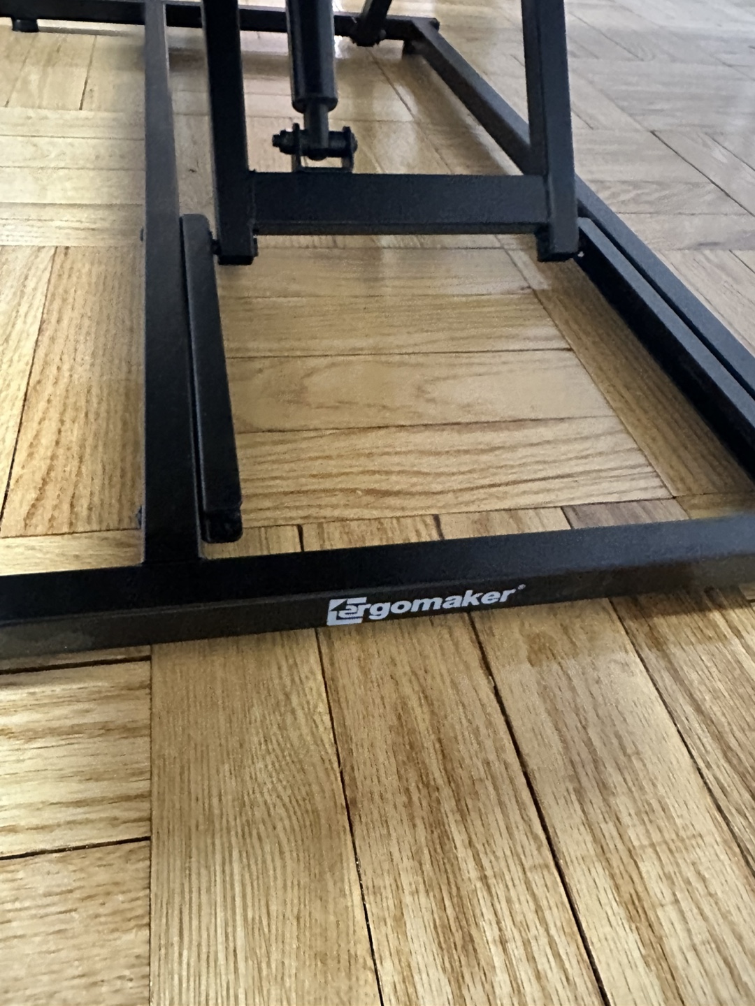 Ergomaker Adjustable Standing Desk Converter - photo 4