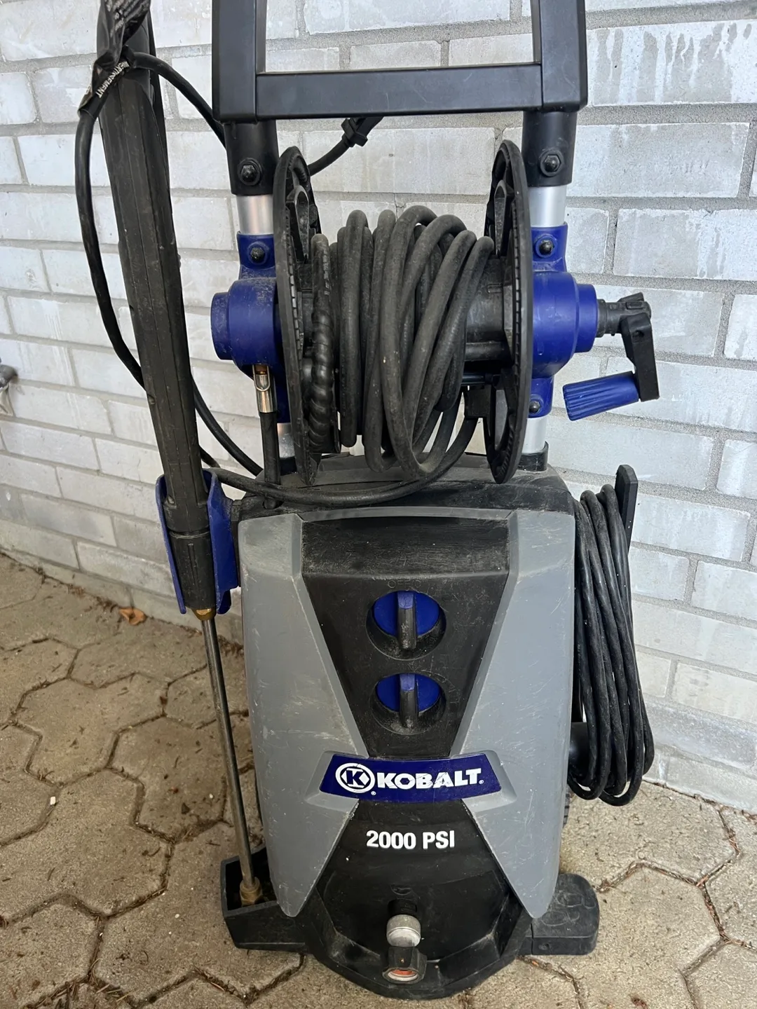 Kobalt 2000 PSI Pressure Washer image indicator(2)