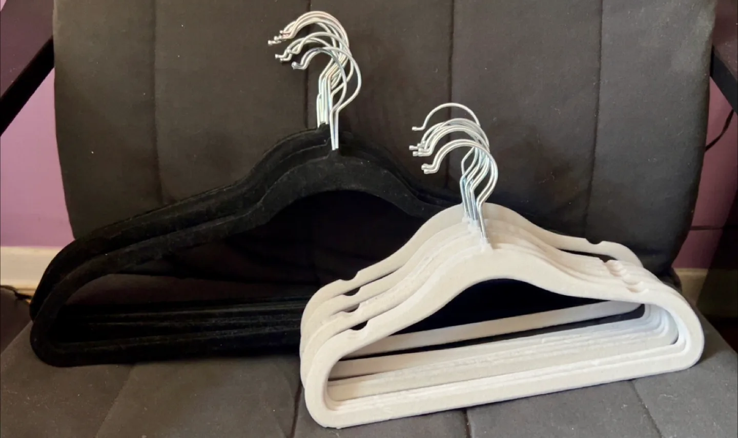 21 Velvet Hangers - 11 Black & 10 Grey thumbnail