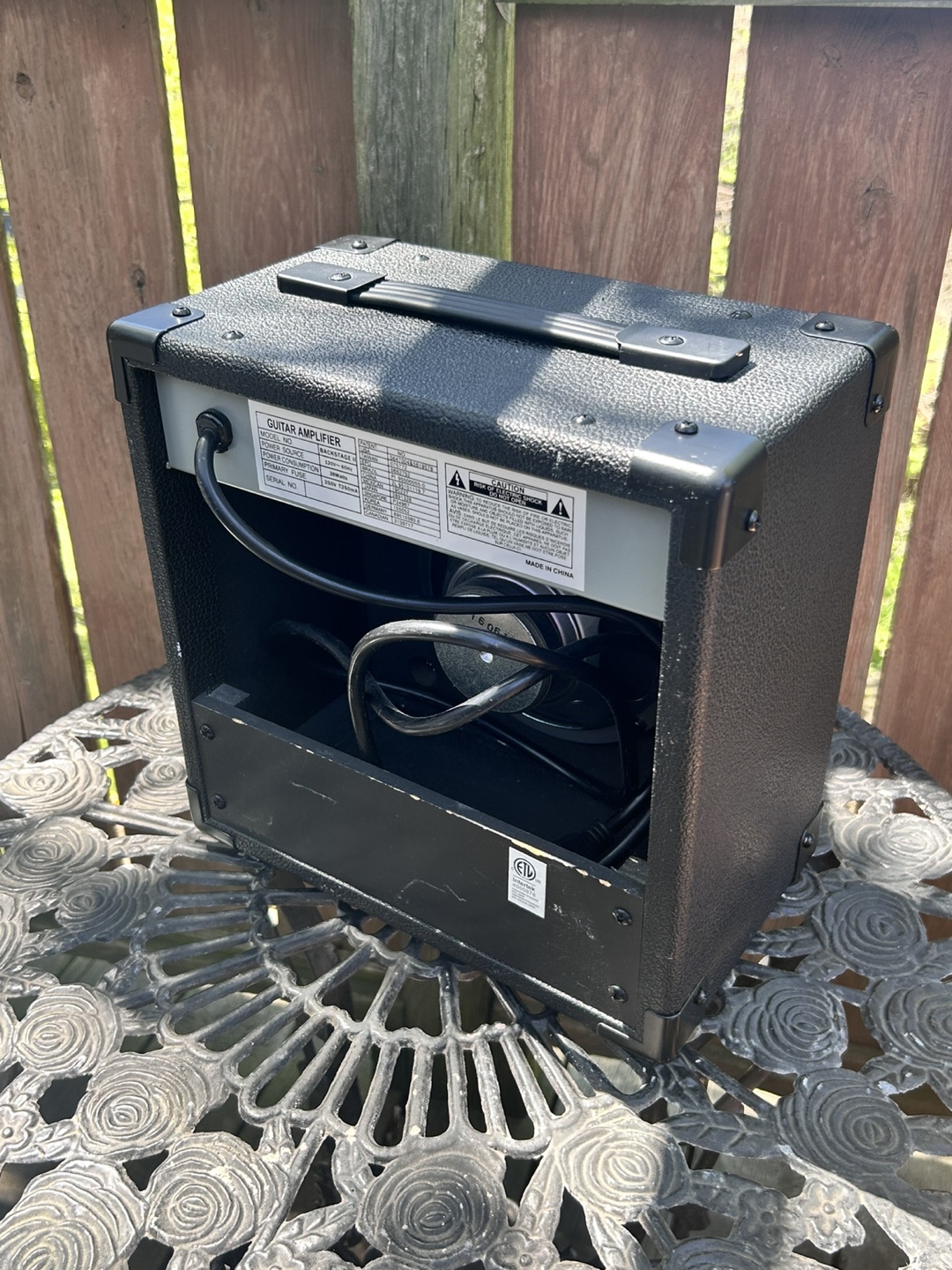 Guitar Amplifier - photo 2