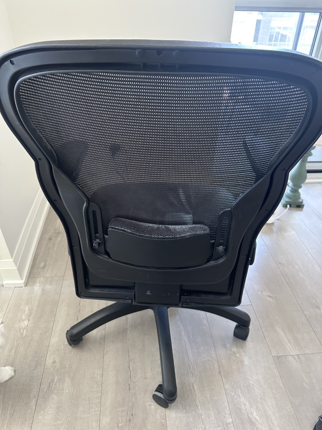 Used Black Mesh Office Chair with Damaged Armrest - photo 3