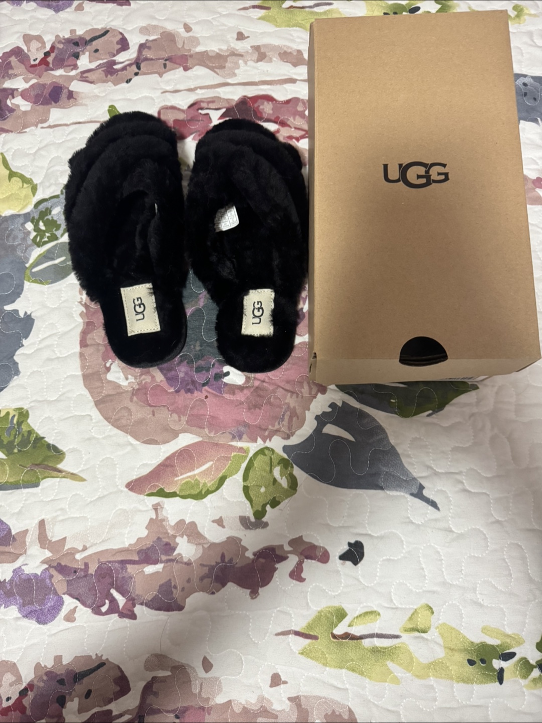 UGG Fluff Yeah Slides - Black - Size 6 - photo 2