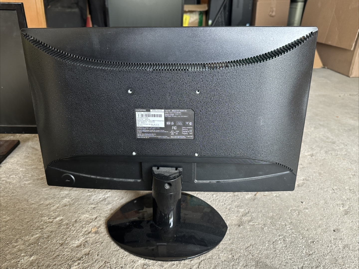 Lenovo Desktop Computer & Compac Monitor Bundle - photo 4