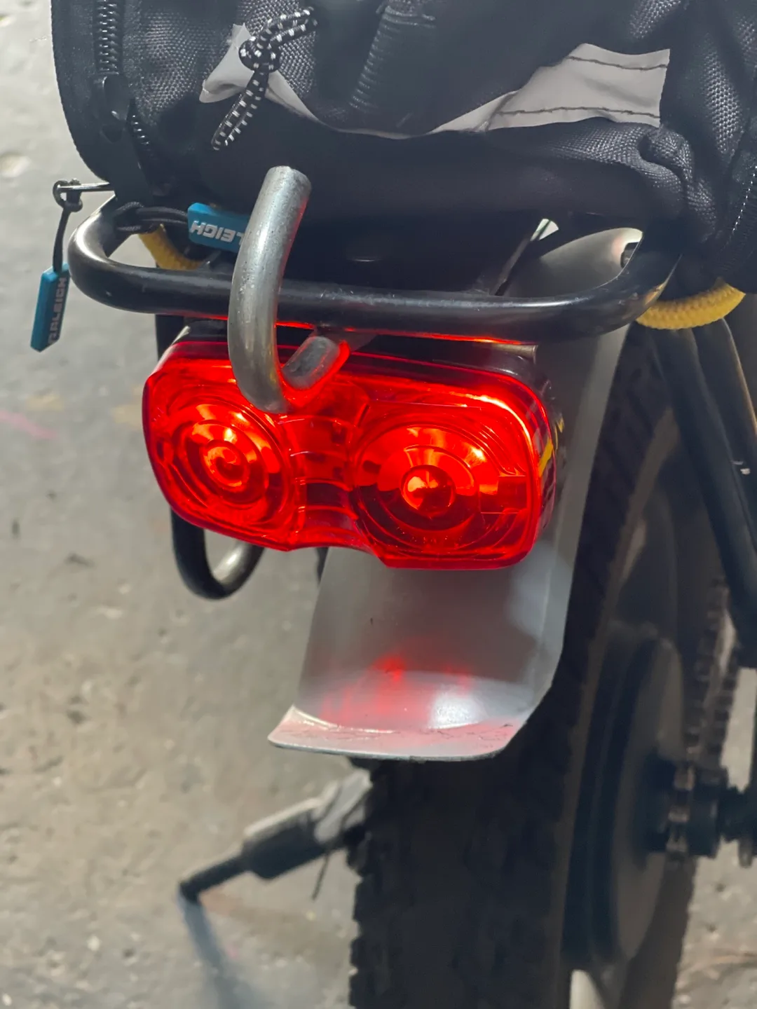 Jetson Electric Folding Bike with Trailer image indicator(4)