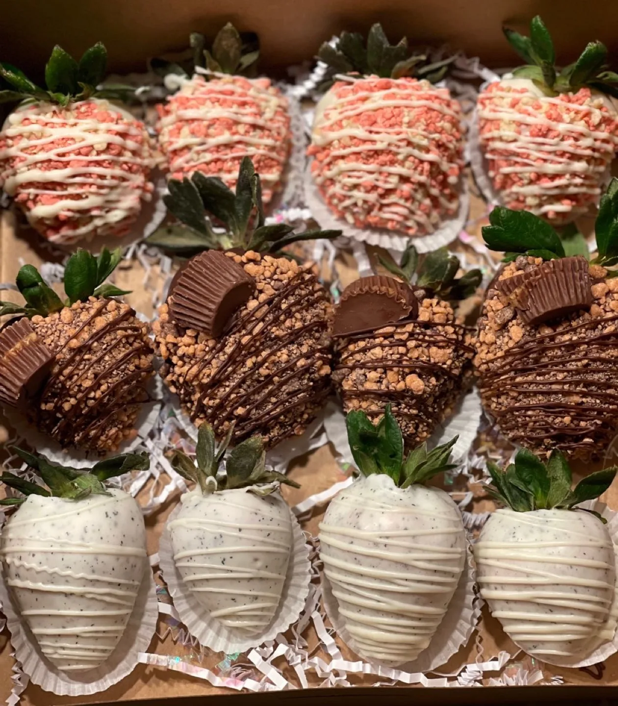 mother’s day hocolate Covered Strawberries Gift Box image indicator(5)