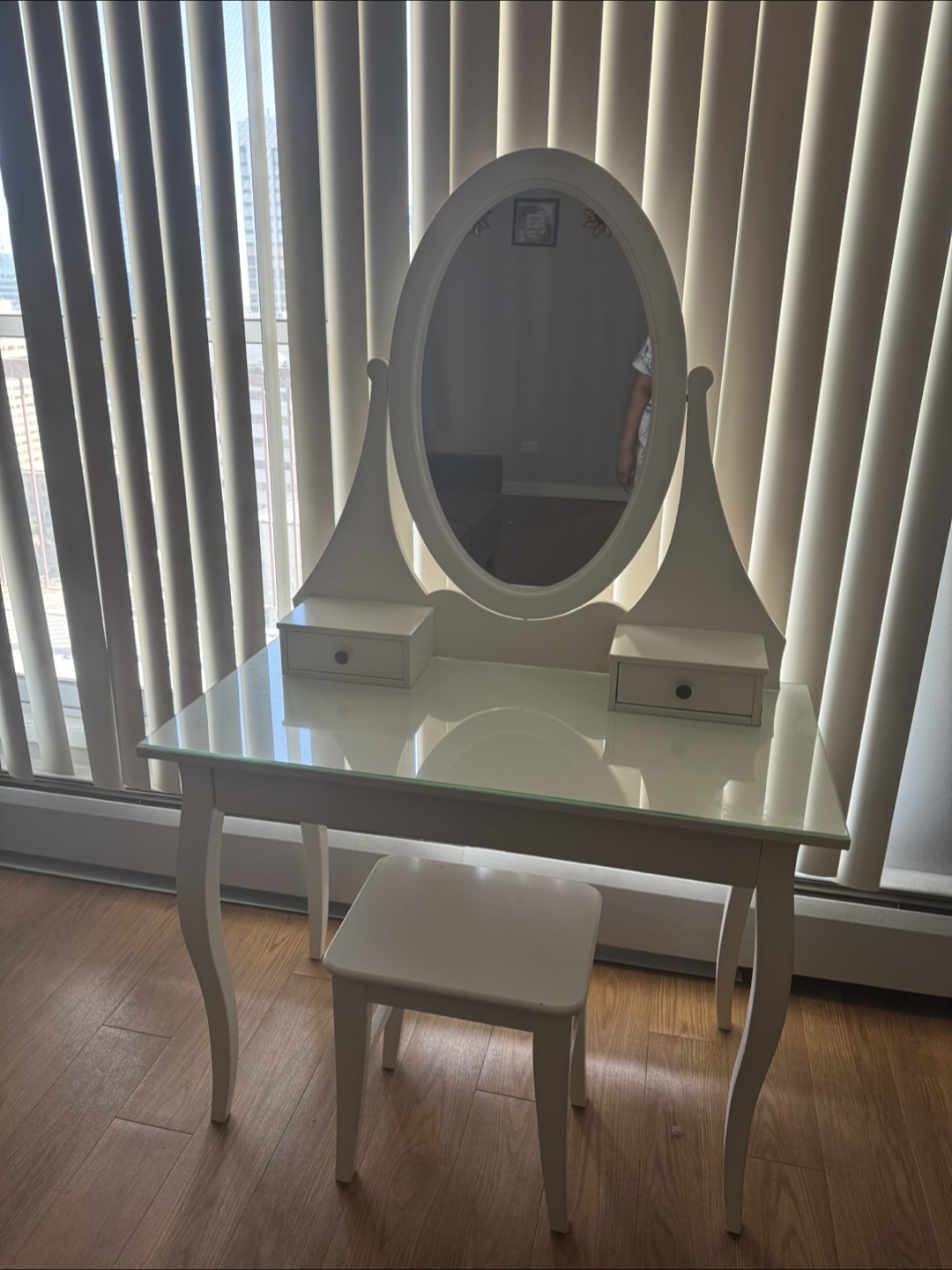 White Vanity Set with Mirror and Stool - photo 3