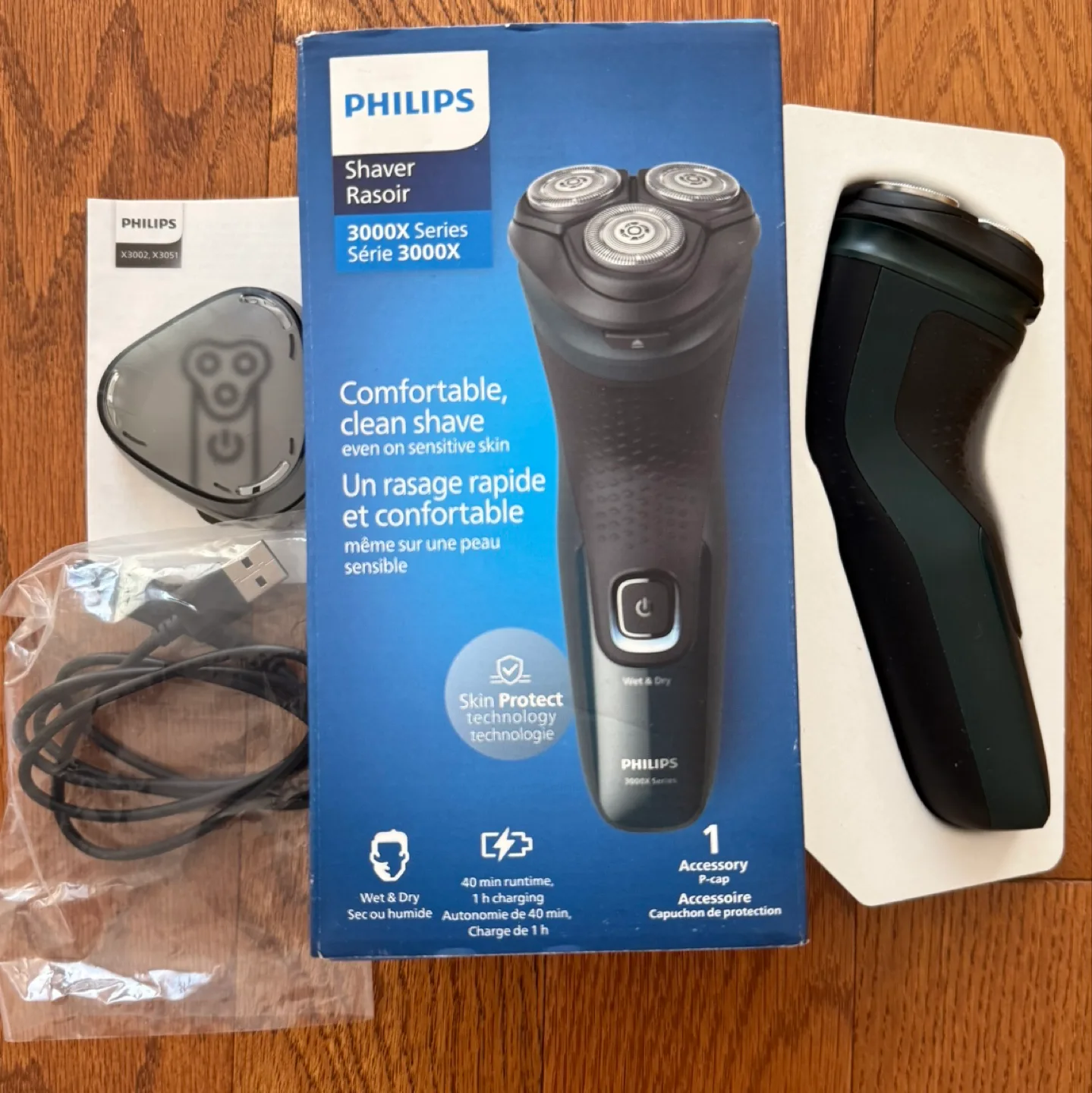 Brand New Philips Electric Shaver, wet and dry razor thumbnail