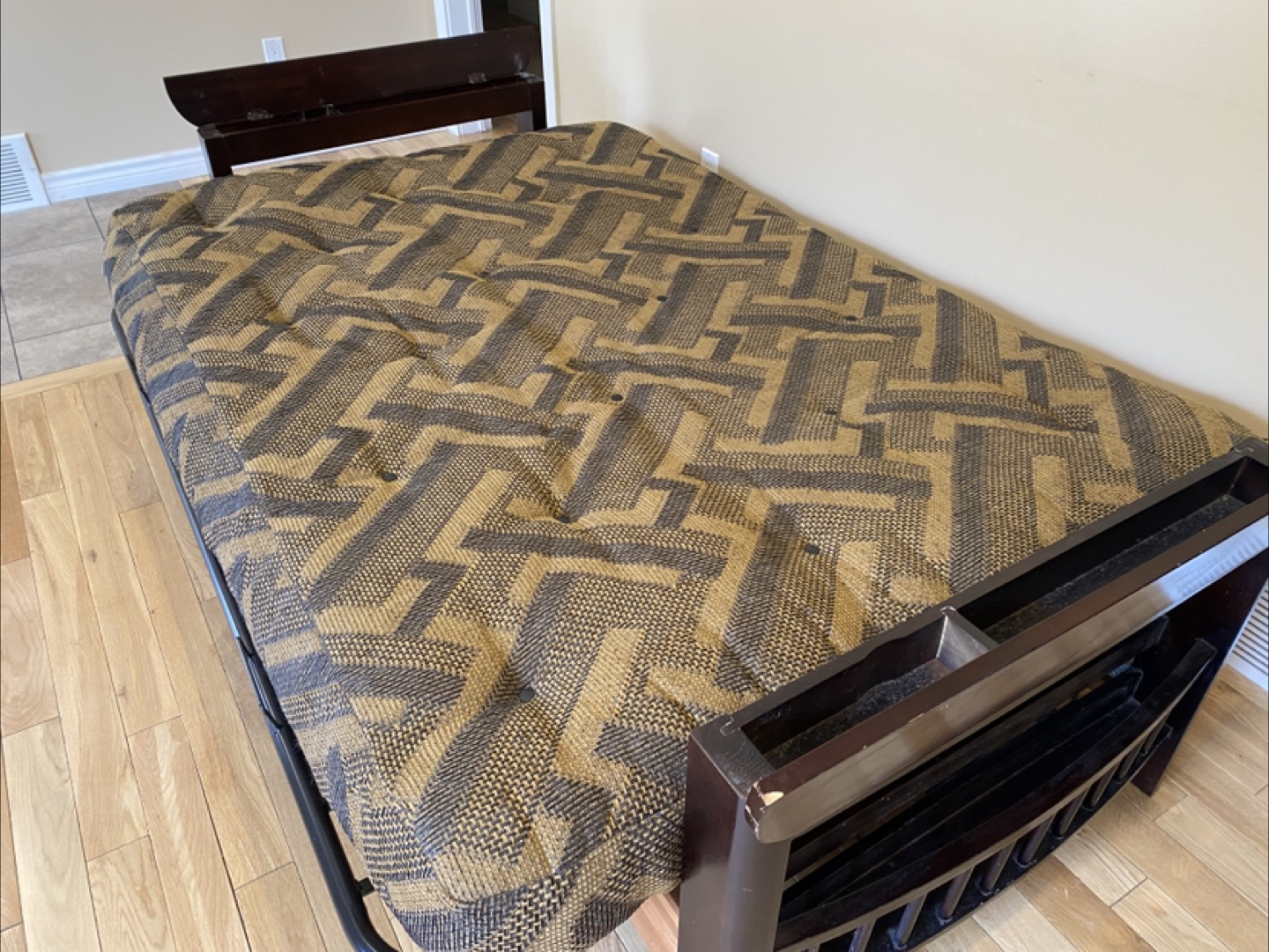 Beautiful Full Size Futon with Storage Hand Rest (CAN DELIVER) - photo 5