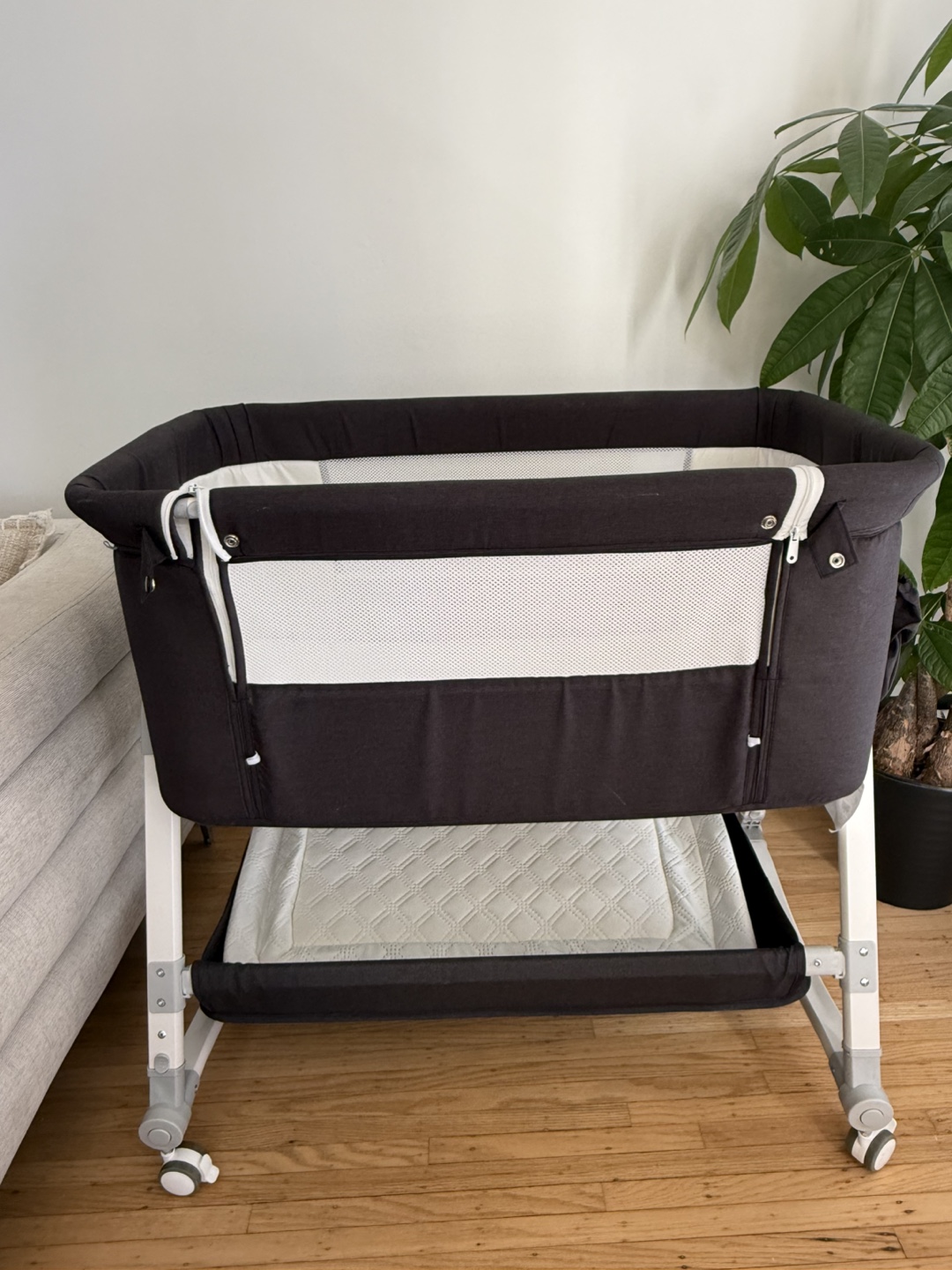 Baby Bassinet Bedside Sleeper - photo 5