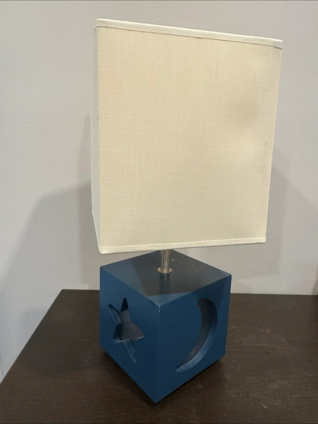 Star/Moon Night Light Lamp image indicator(4)