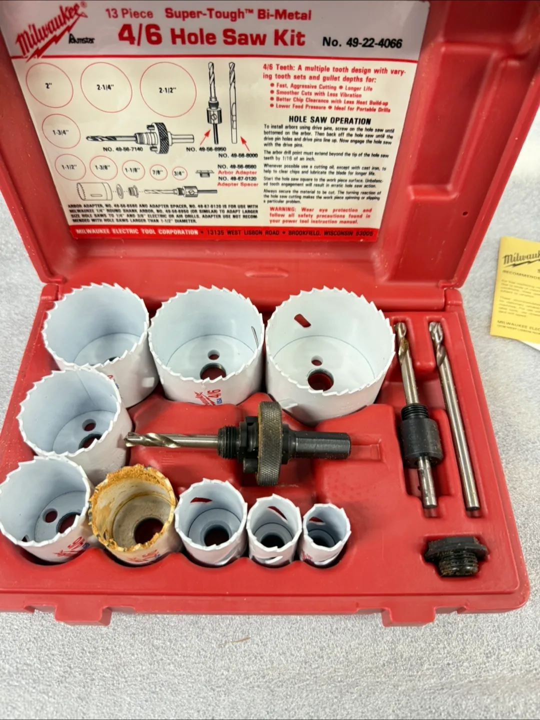 Milwaukee 13 Piece Heavy-Duty Hole Saw Kit #49-22-4066 thumbnail