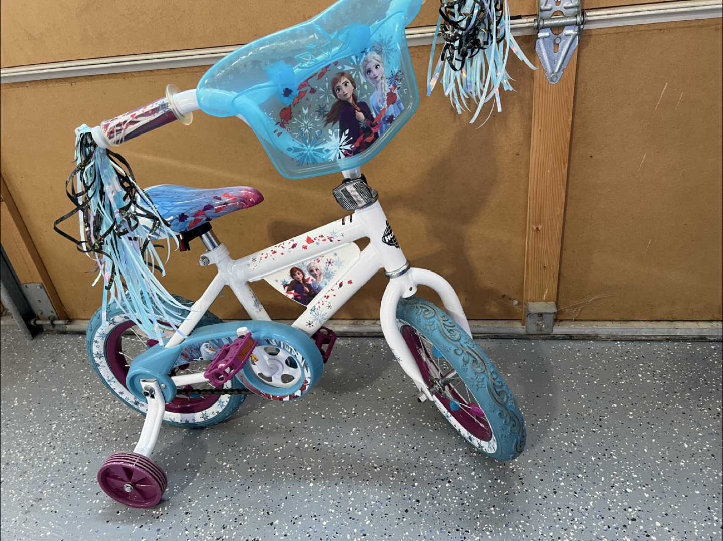 Kids Huffy Bikes - Spidey & Frozen - 14 inch - photo 2