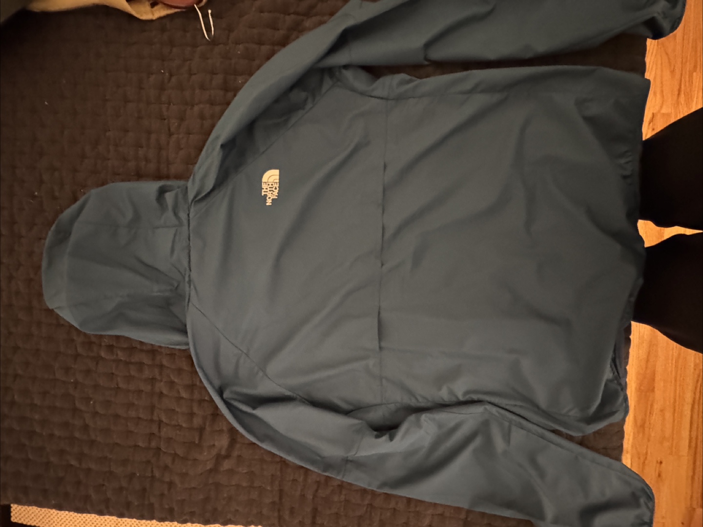 North Face Men's Blue Windbreaker - photo 3