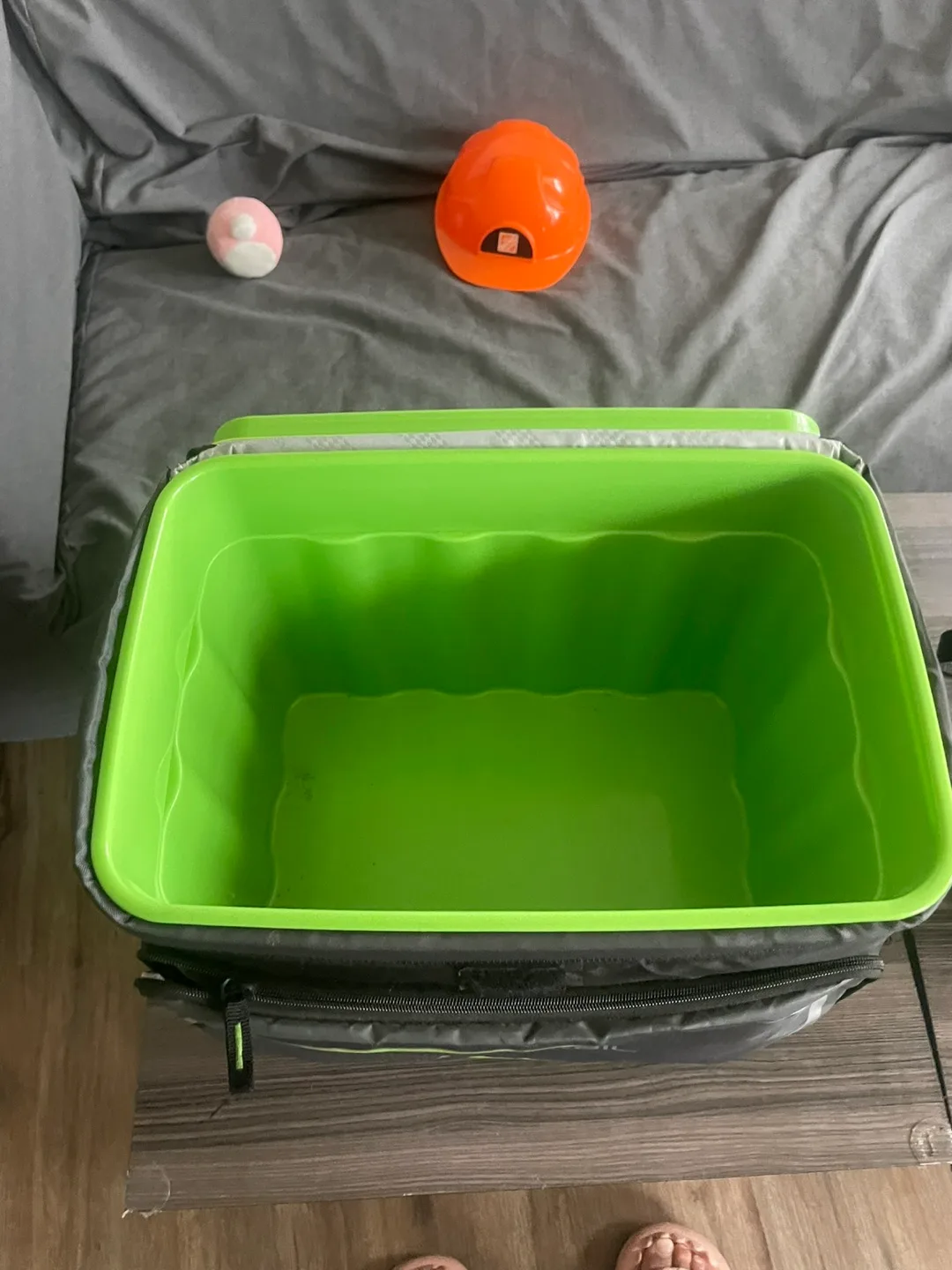 Ozark Trail Cooler and Outbound Backpack Cooler image indicator(4)