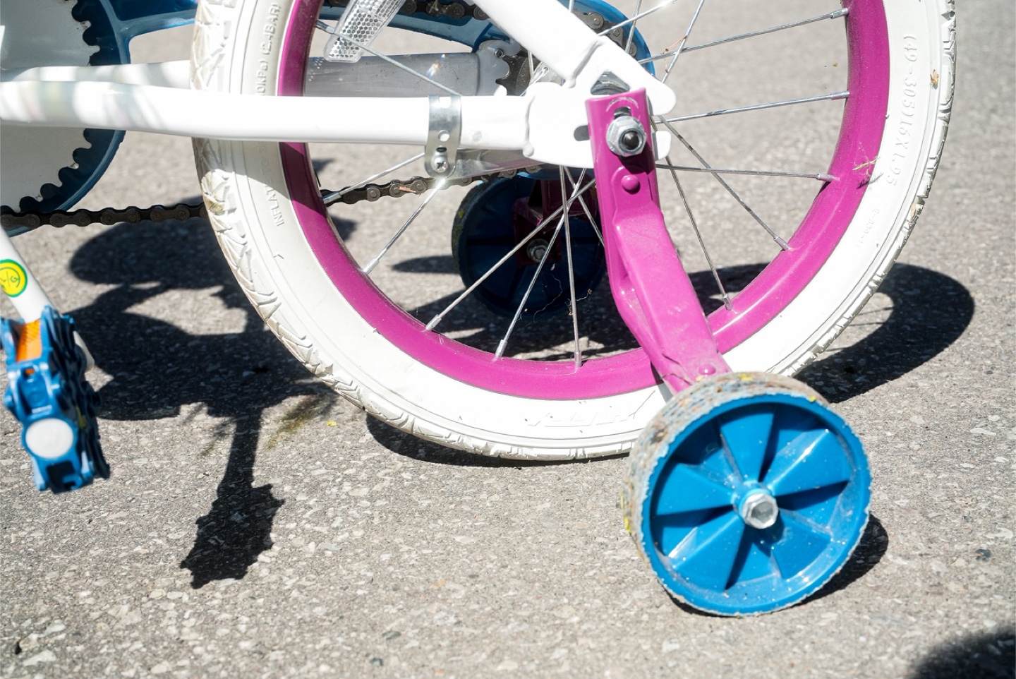 Frozen Elsa Themed Children’s Bike - photo 5