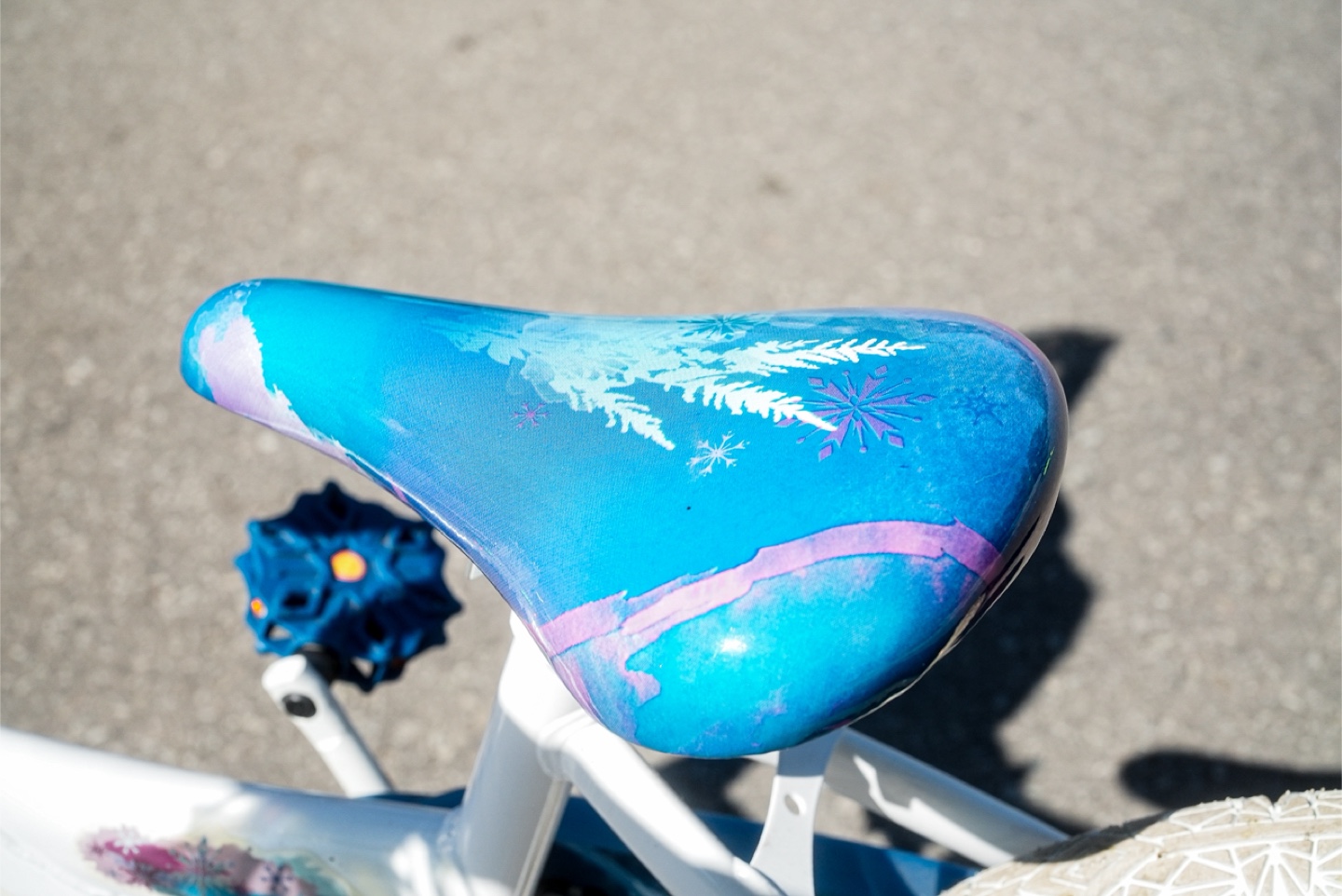 Frozen Elsa Themed Children’s Bike - photo 2