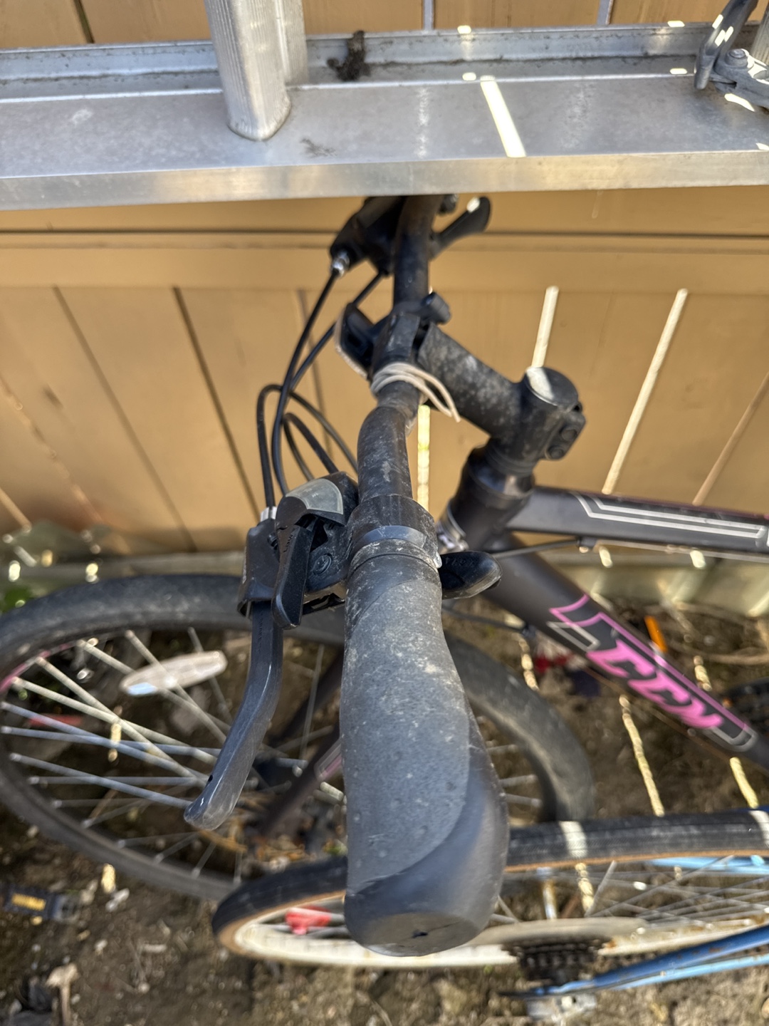 BIKES - photo 2