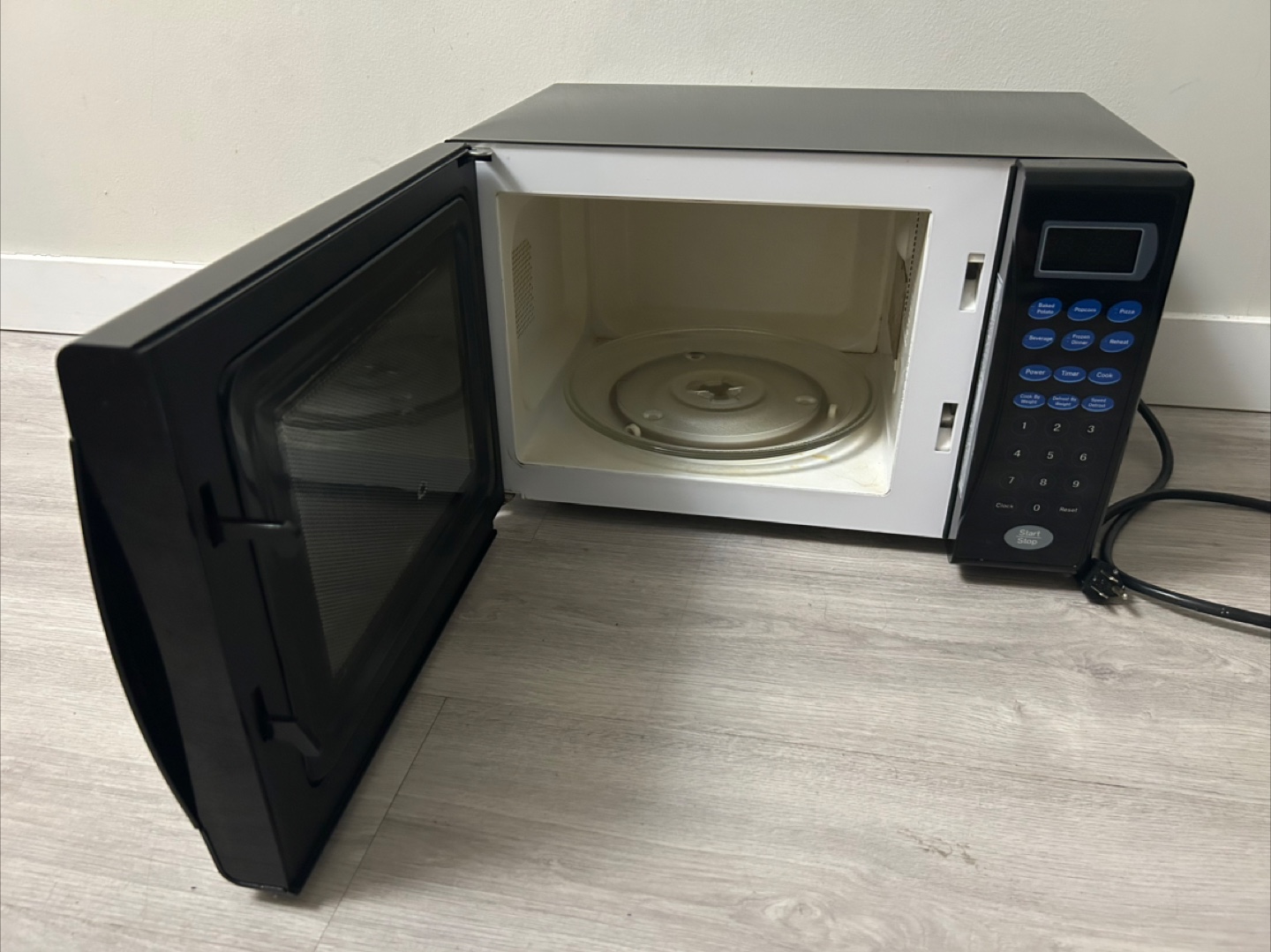 Danby Designer Microwave - Black - photo 2