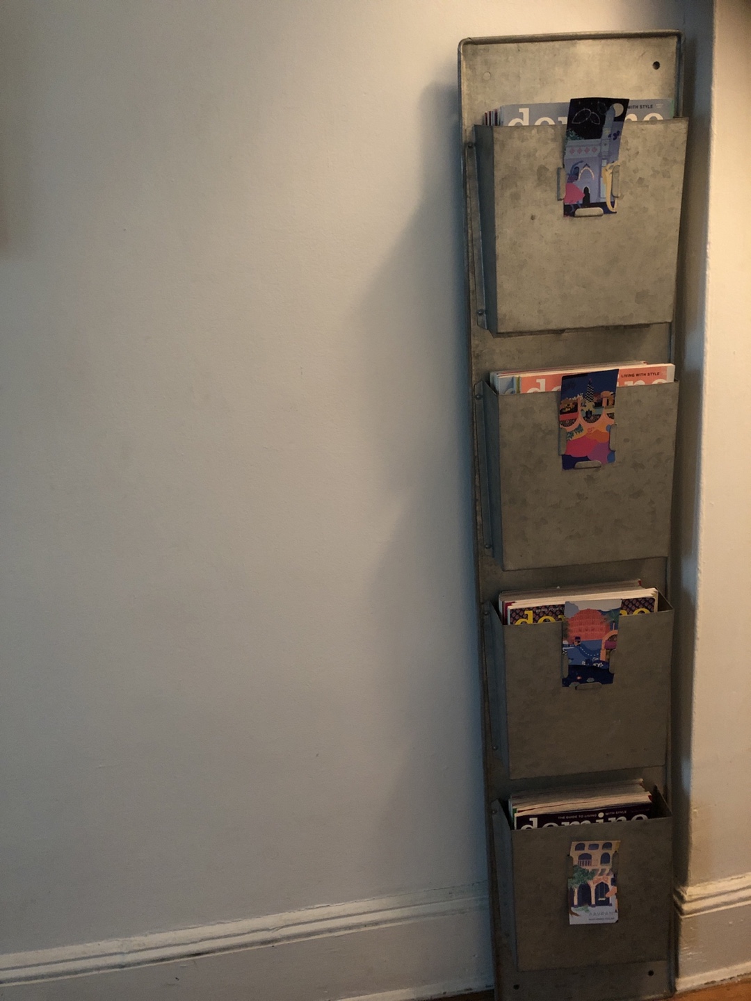Metal Magazine Rack