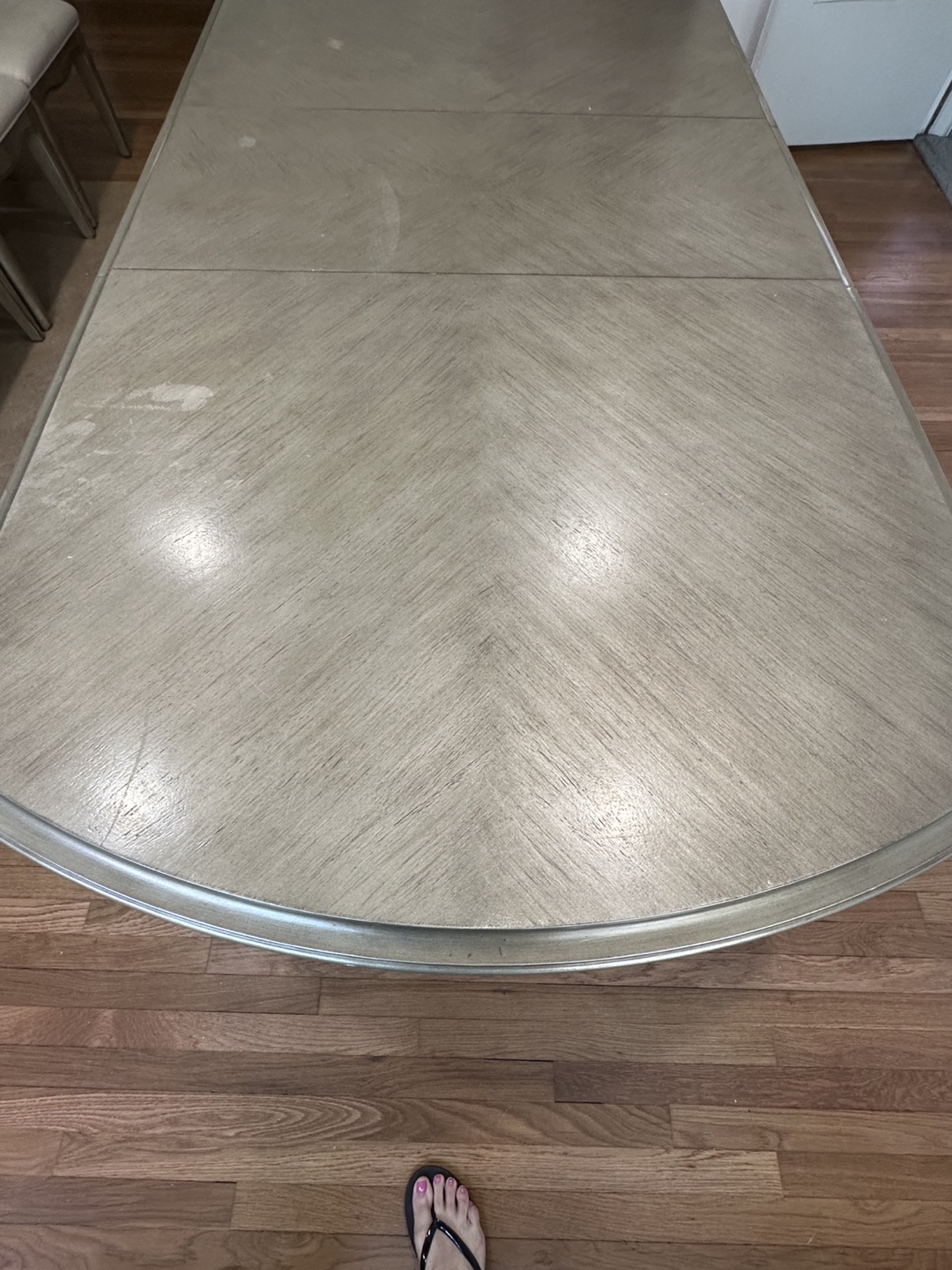 Extendable Dining Table with 6 Chairs - photo 4
