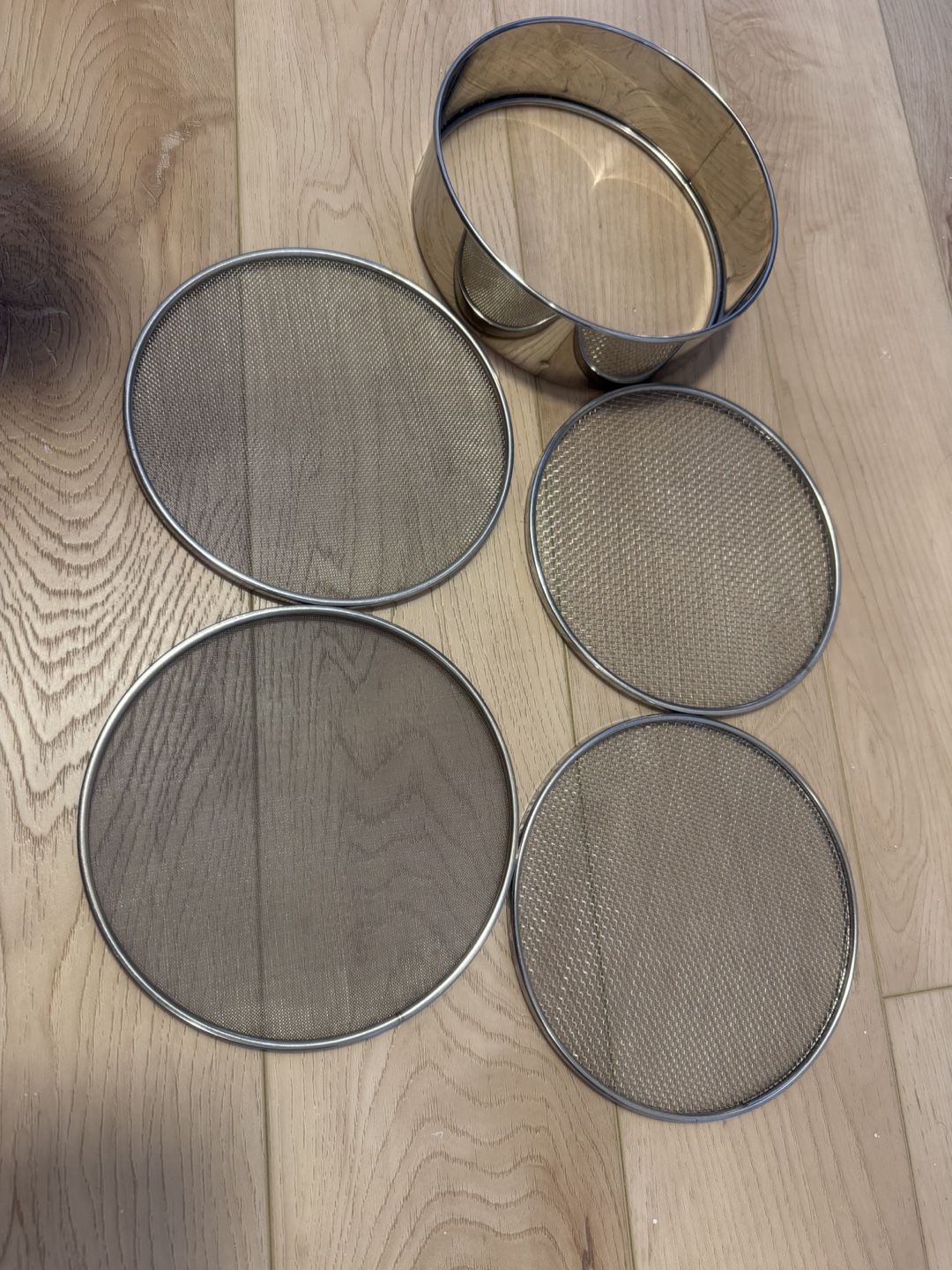 Stainless Steel Mesh Strainers/Sifters