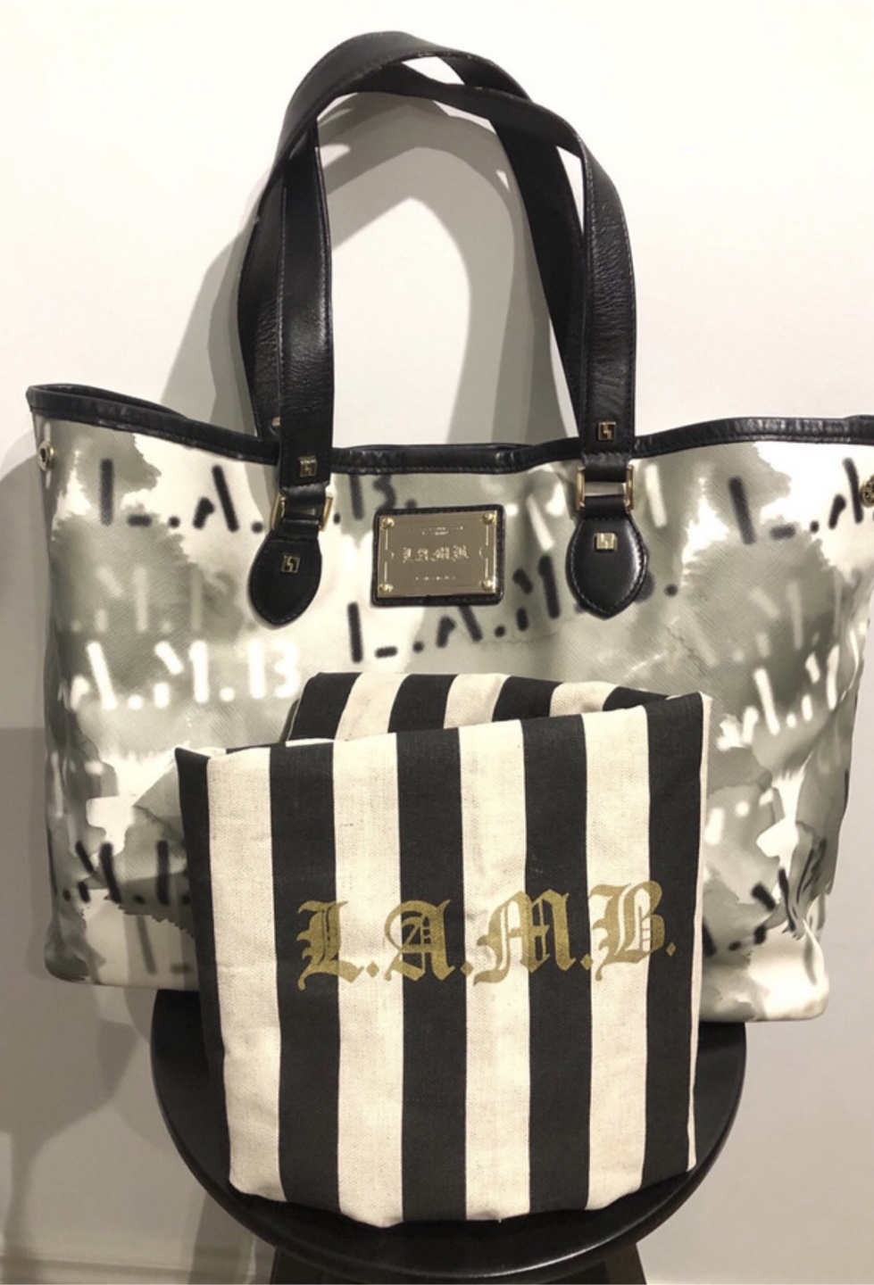 L.A.M.B. Grey and White Tote Bag - photo 2