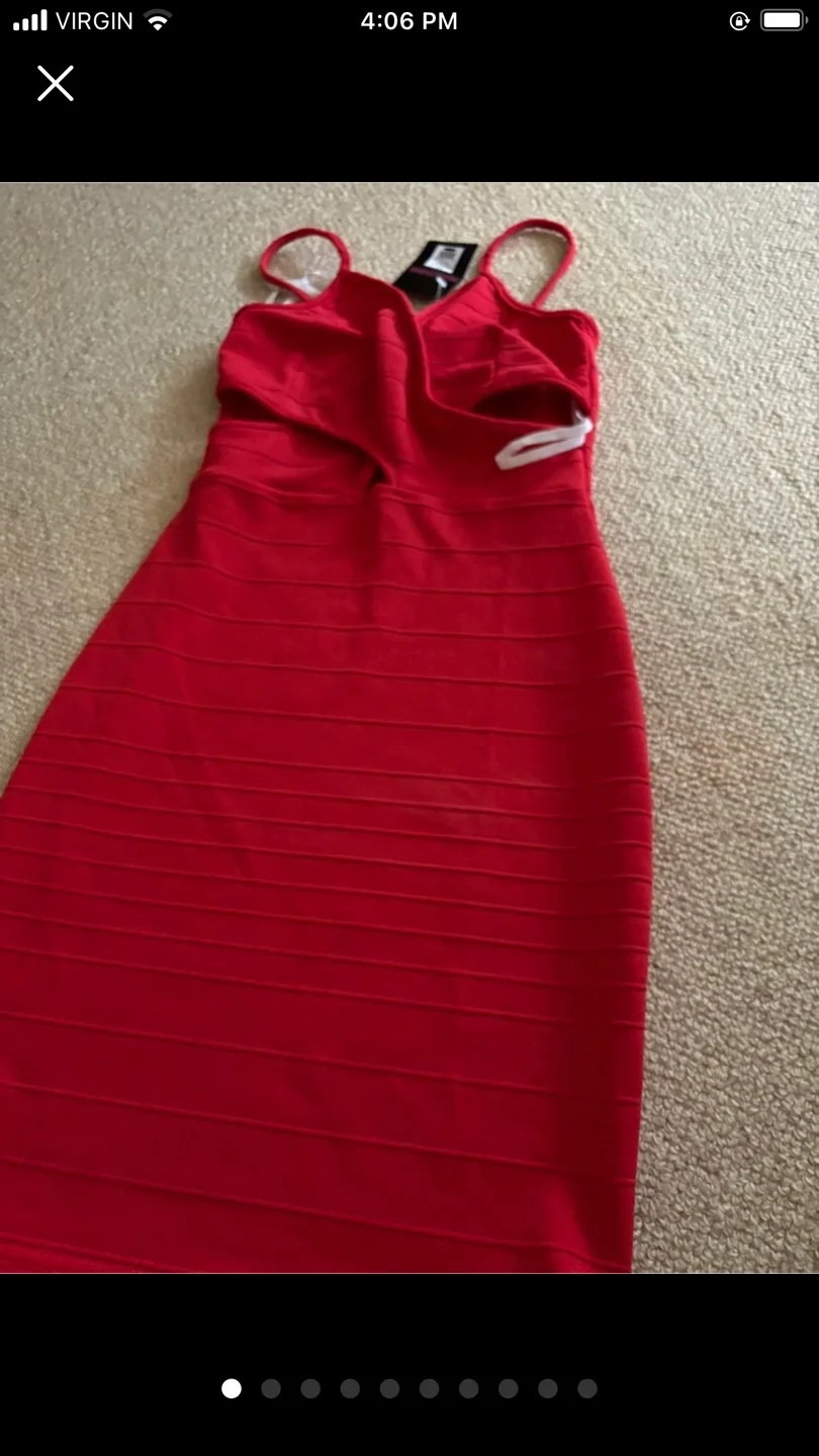 Women's Clothing Bundle: Skirt, Dress, Top & Leggings image indicator(7)