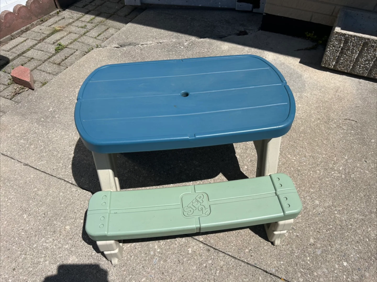 Step2 Naturally Playful Picnic Table thumbnail