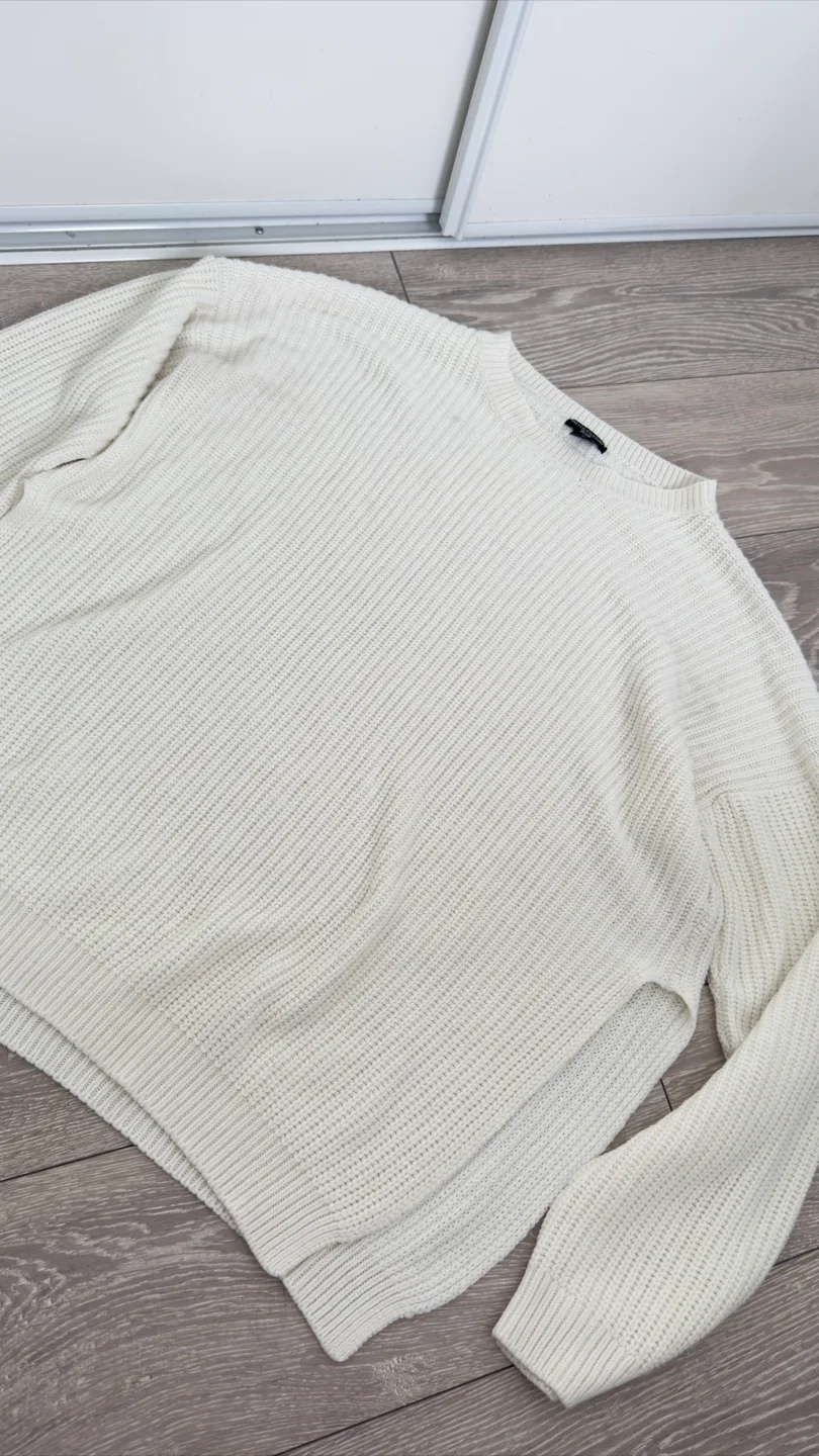 PrettyLittleThing Plus Size Cream Knit Jumper - XL thumbnail