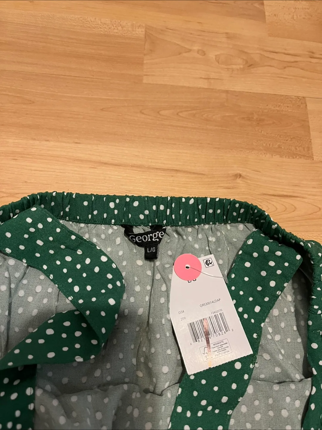 New George Dot Summer Top Size L/G image indicator(3)