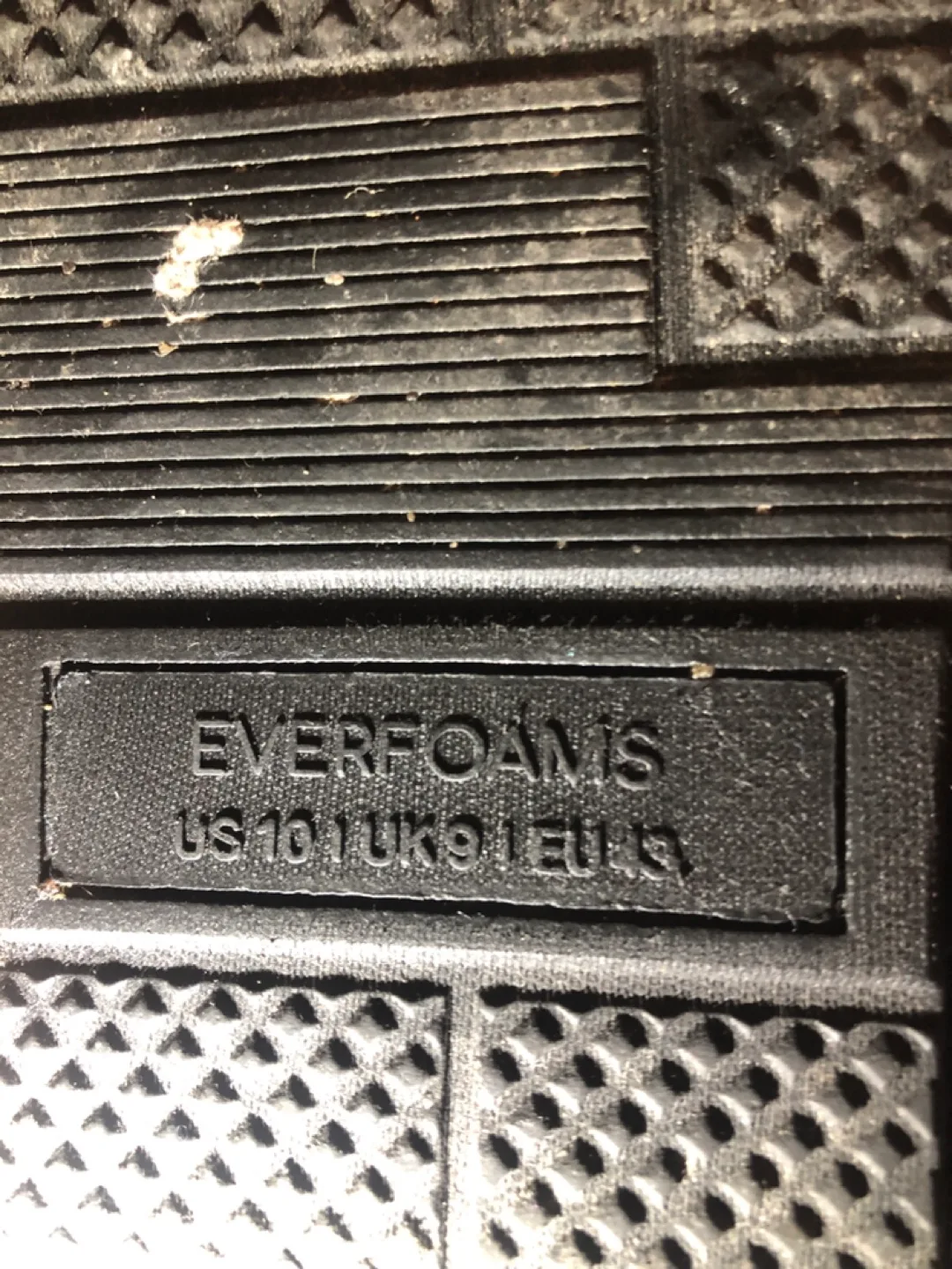 Men's Everfoam Grey Slippers - Size US 10 image indicator(2)