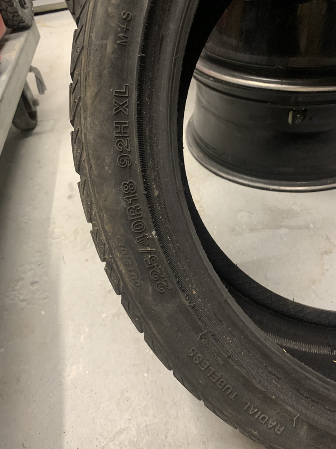Used 18" Chevrolet rims and winter tires - photo 4